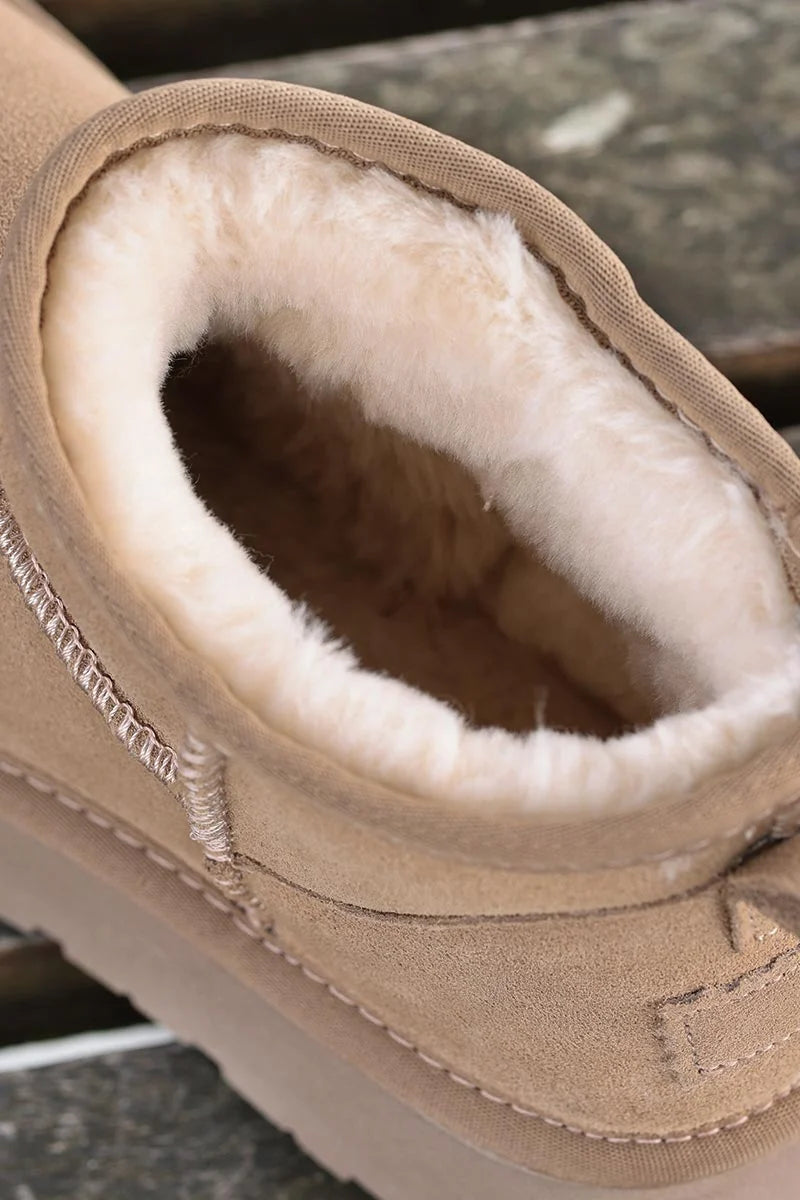 Bota baja piel plataforma forrada pelo beige