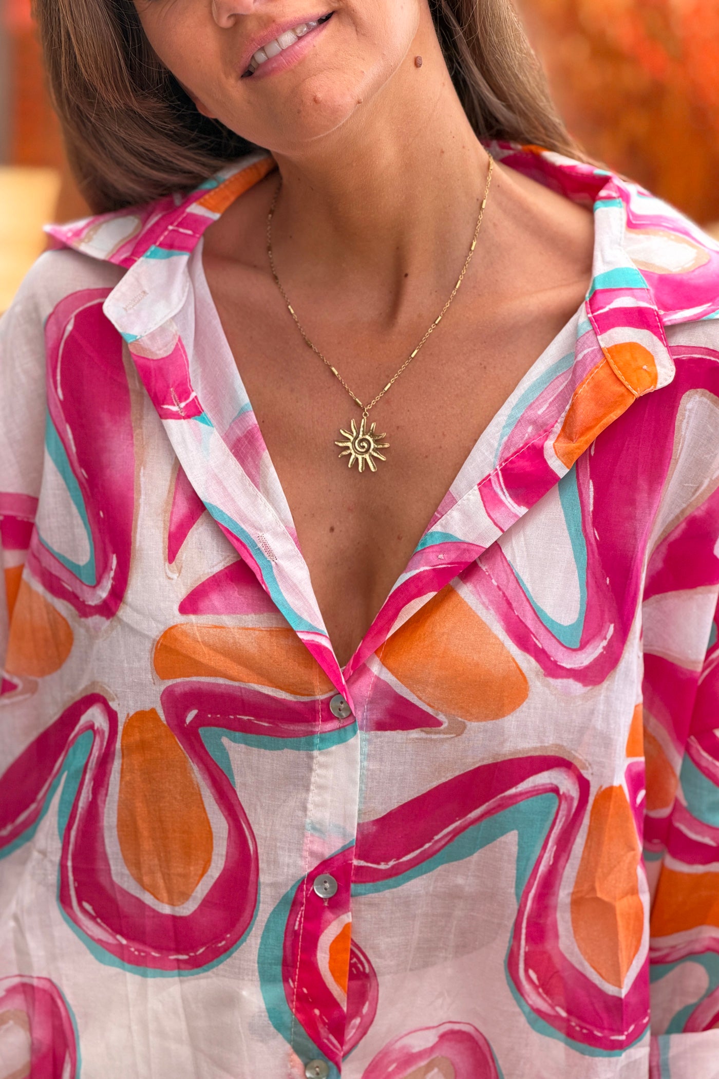 Chemise légère en coton imprimé fleurs seventies fuchsia