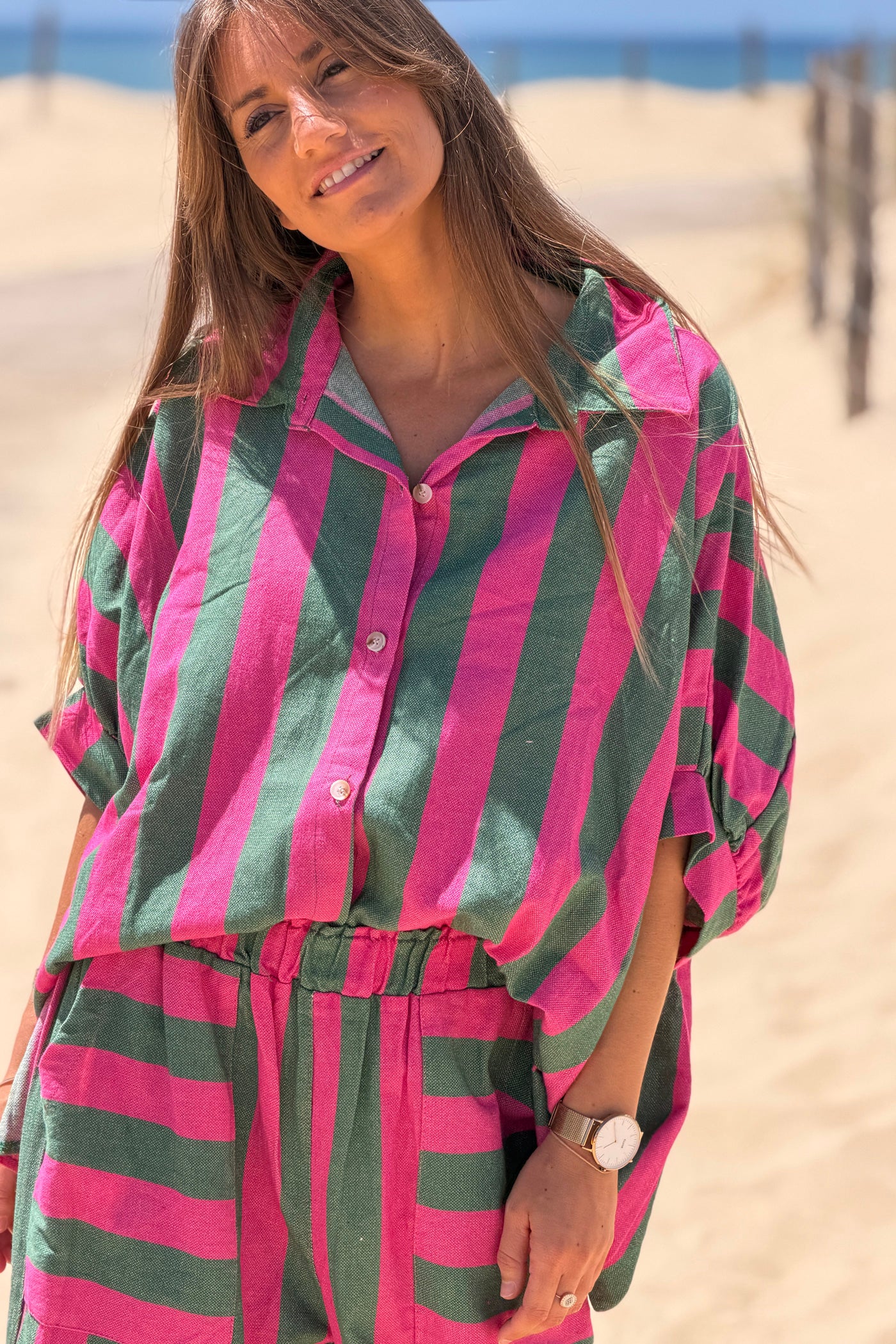 Chemise très large en coton effet texturé rayures vertes et fuchsia