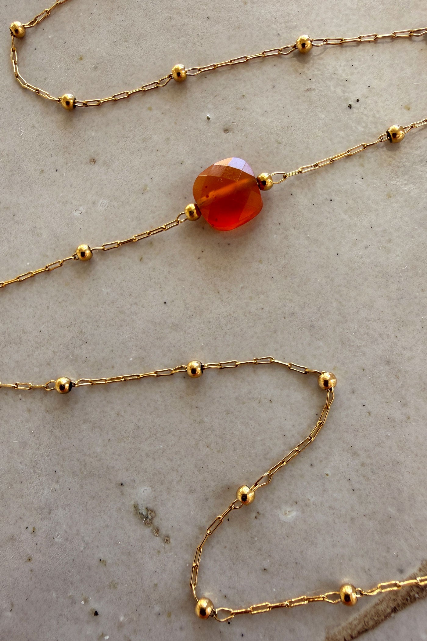 Amber style Faceted Bead Goldtone Necklace