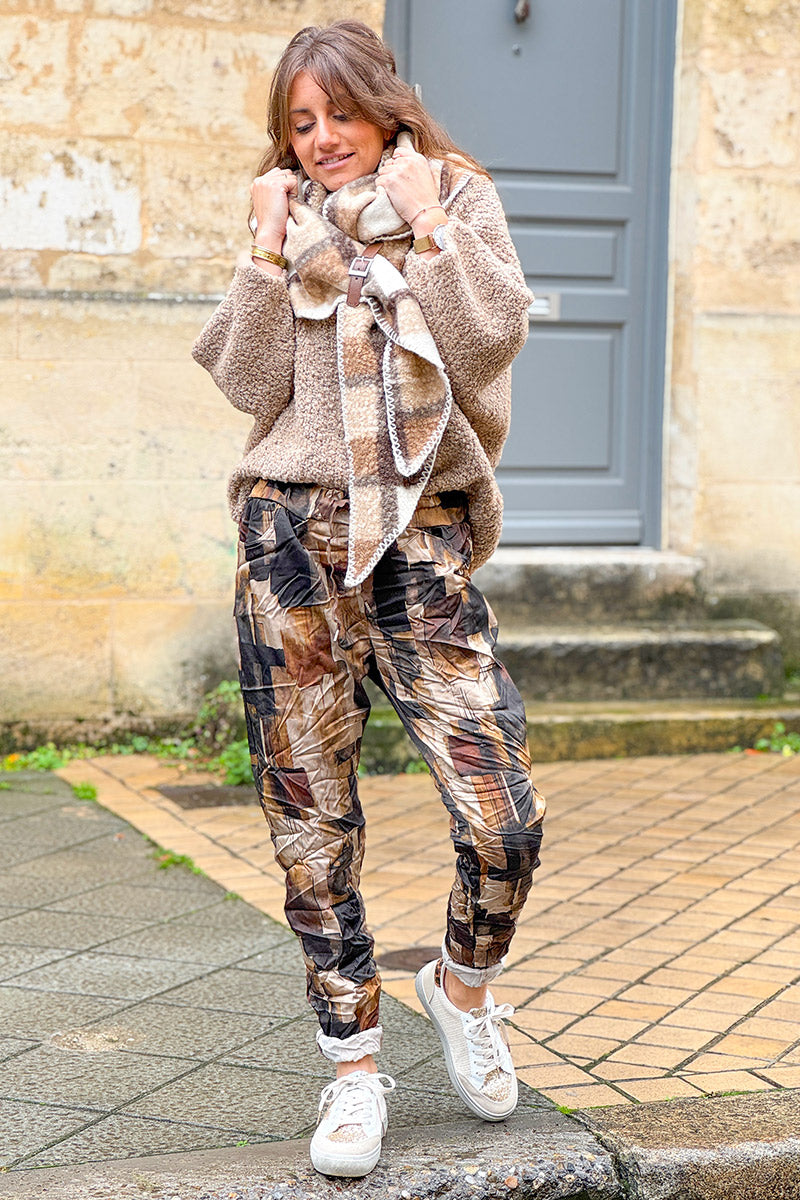 Taupe Colorblock Plaid Sherpa Wrap