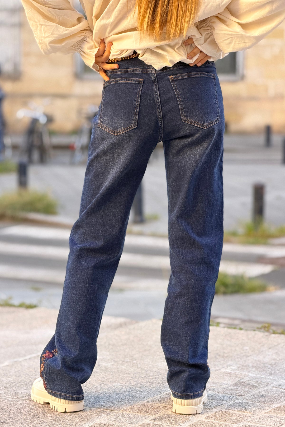 Indigo Embroidered Daisy Chain Straight-Leg Jeans