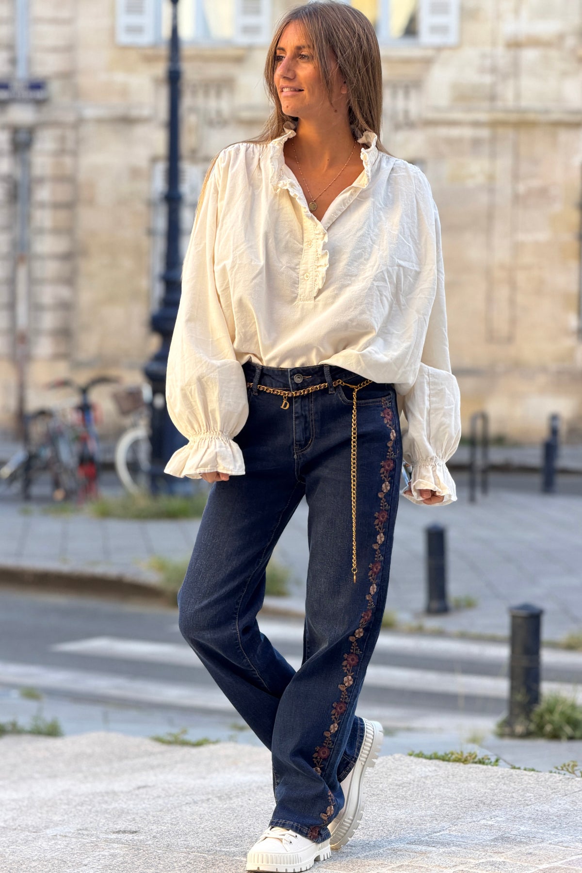 Indigo Embroidered Daisy Chain Straight-Leg Jeans