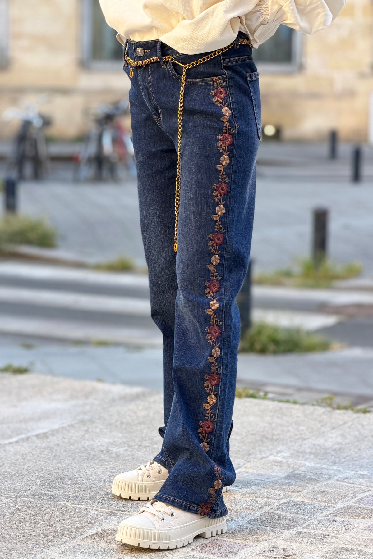 Indigo Embroidered Daisy Chain Straight-Leg Jeans