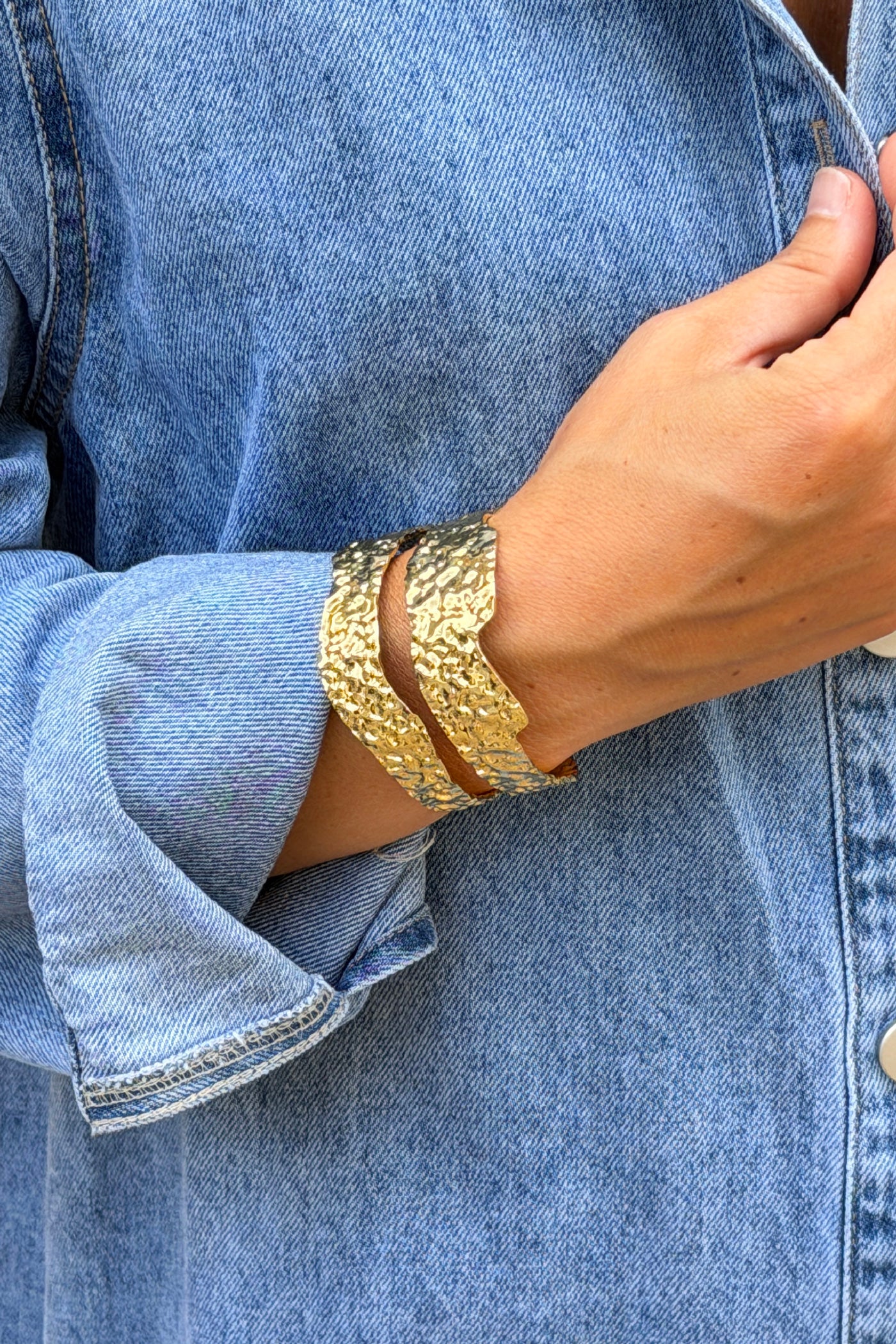 Goldtone Hammered Double Band Cuff