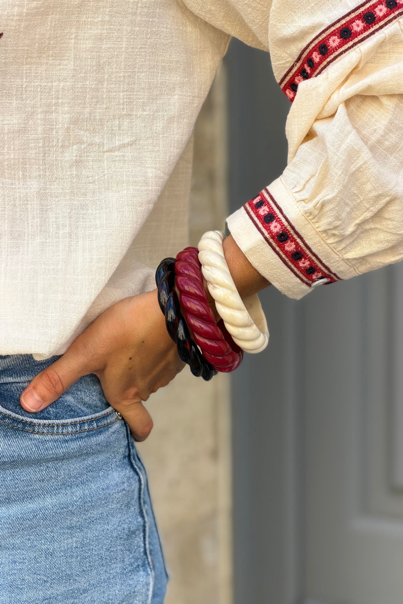 Merlot Burgundy Twisted Resin Bangle