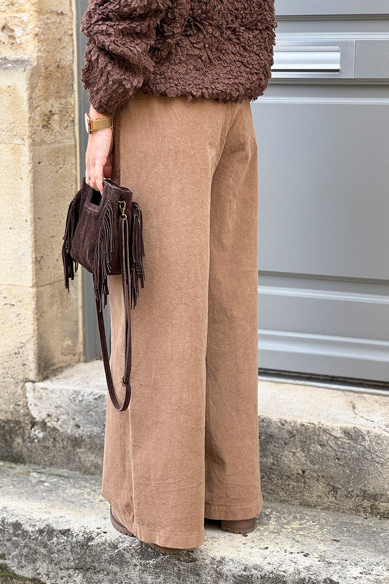 Pantalon en velours côtelé camel stretch coupe large wide leg avec ceinture tressée