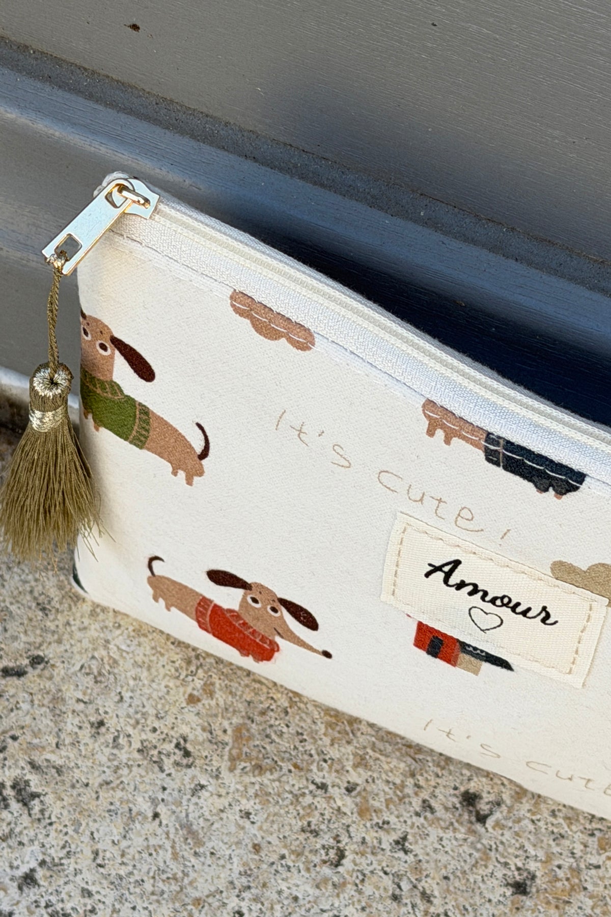 Cream Dog Print Zip-Top Pouchette