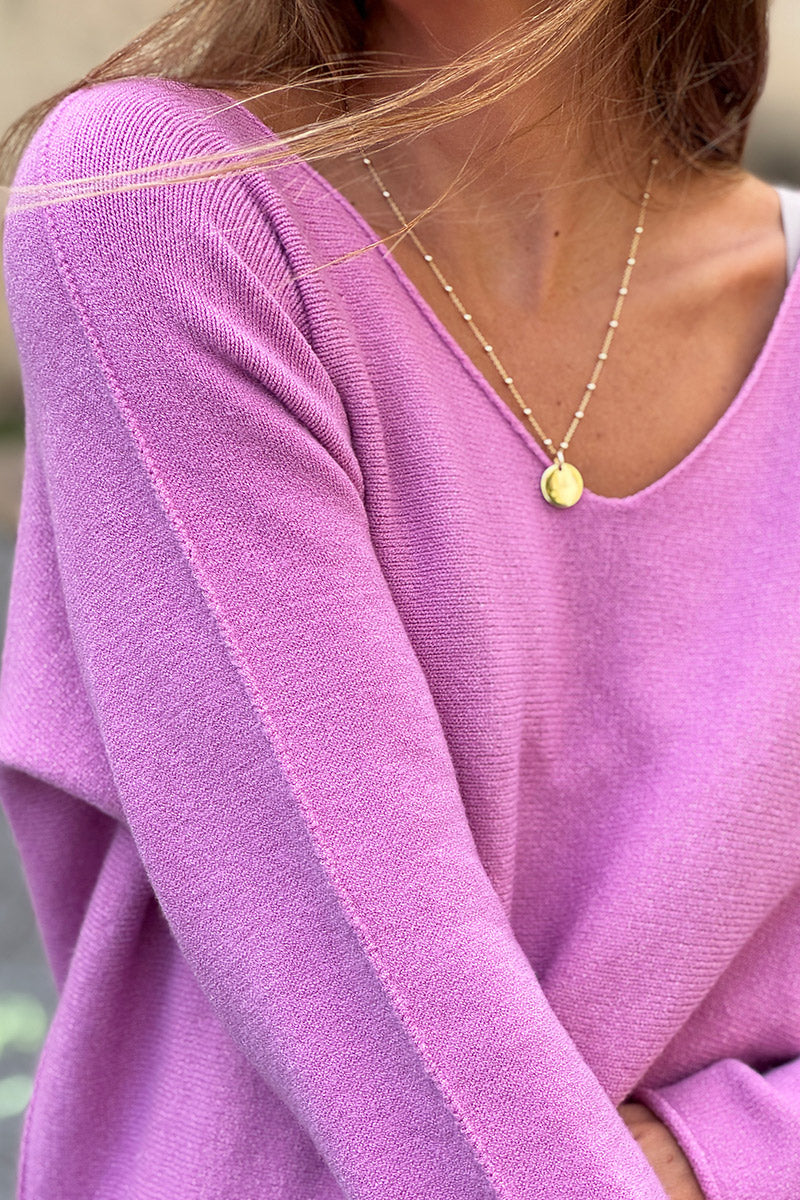Suéter suave y esponjoso de cuello en V color rosa empolvado