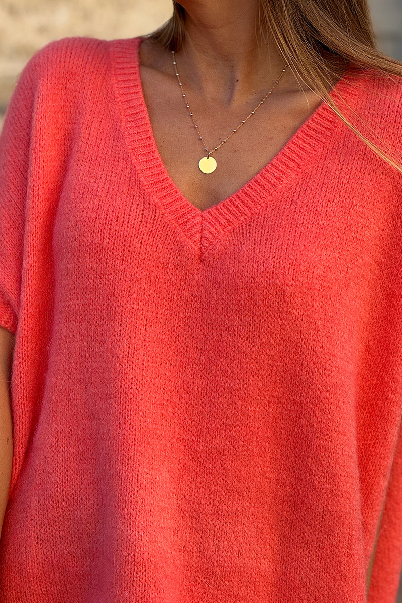 Suéter de mohair coral extragrande, esponjoso y sin mangas con cuello en V acanalado