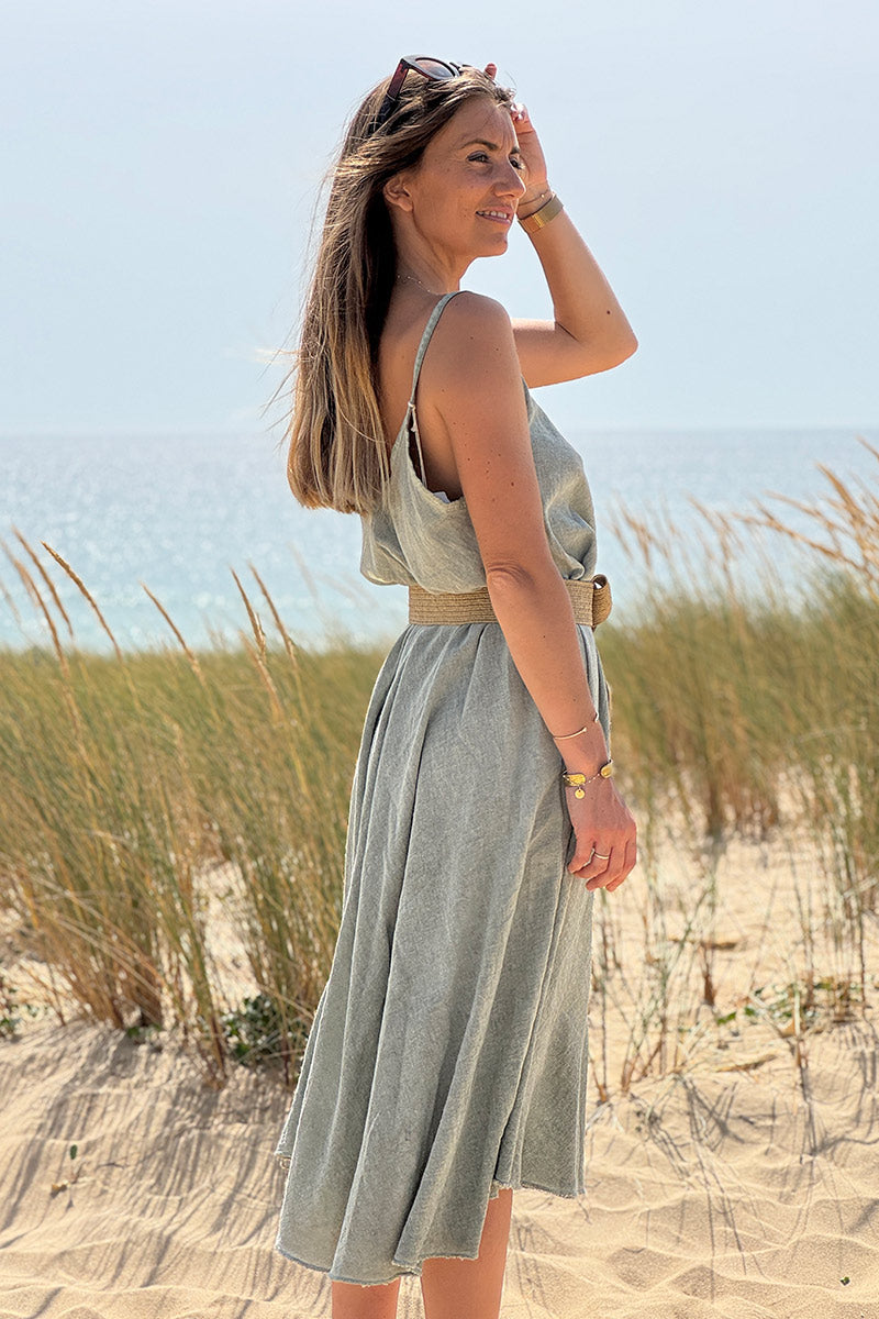 Robe à bretelle mi longue évasée en coton kaki délavé