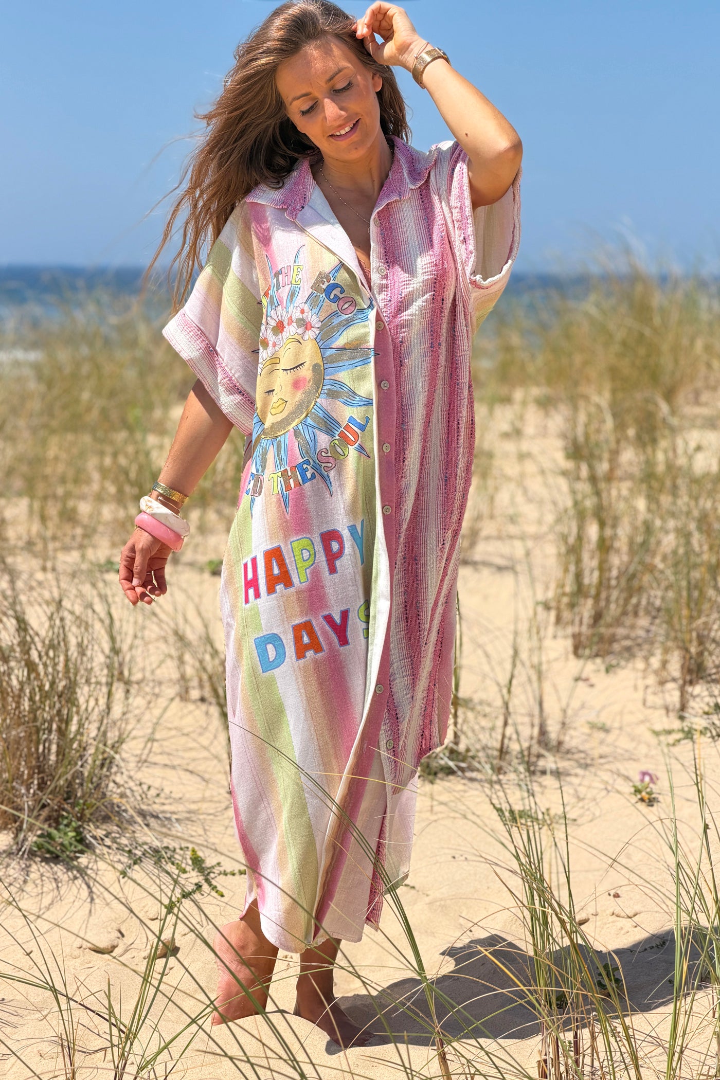 Robe chemise à boutons motif soleil Happy days coloré rayures rose texturées