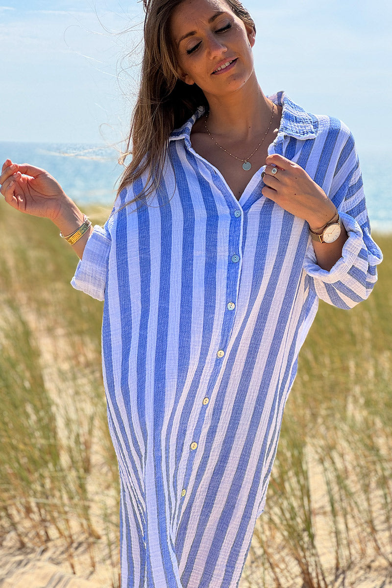 Robe chemise blanche en gaze de coton rayures bleu