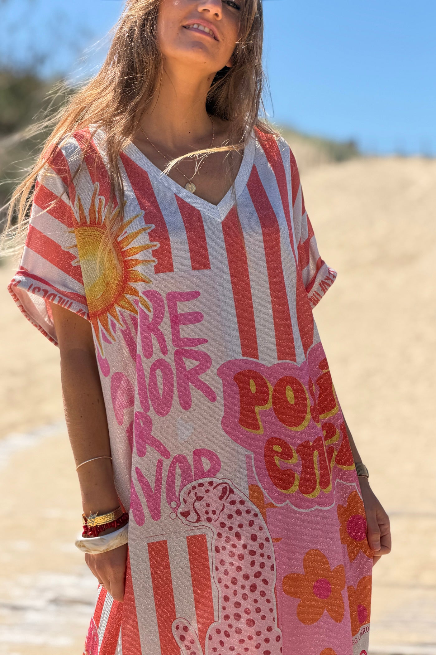 Robe large et brillante imprime rayures corail Energy soleil et lune