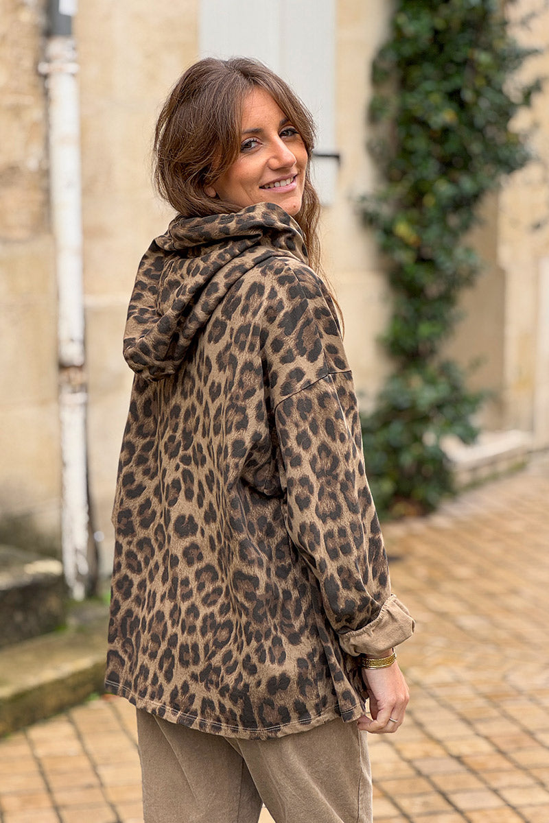 Sweat confort à capuche imprimé léopard taupe