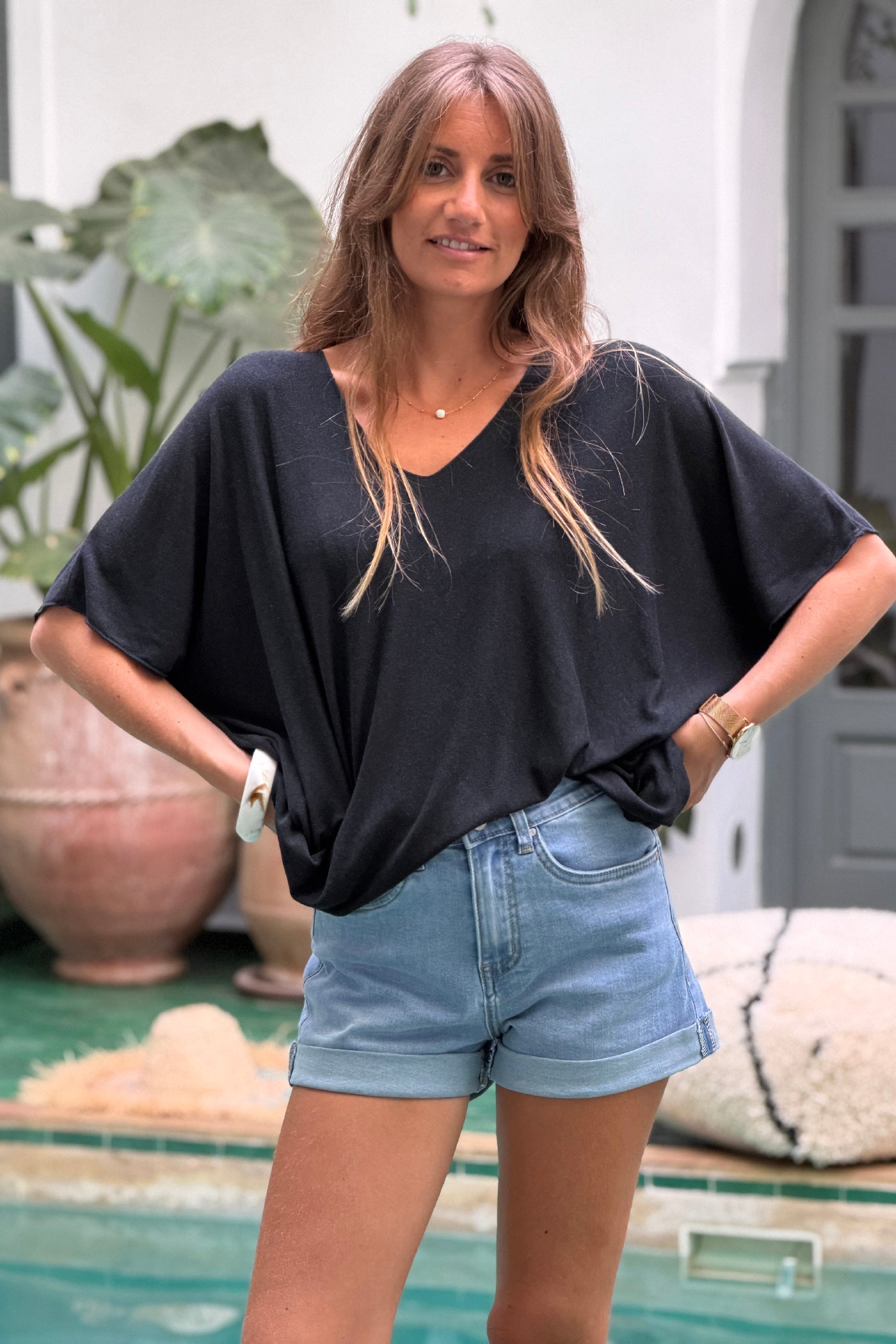 Relaxed fit heather dark grey v-neck top