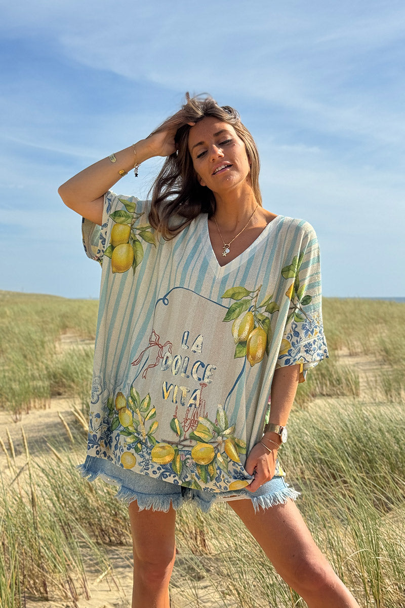 Top large beige brillant imprimé La Dolce Vita rayures turquoise et citrons