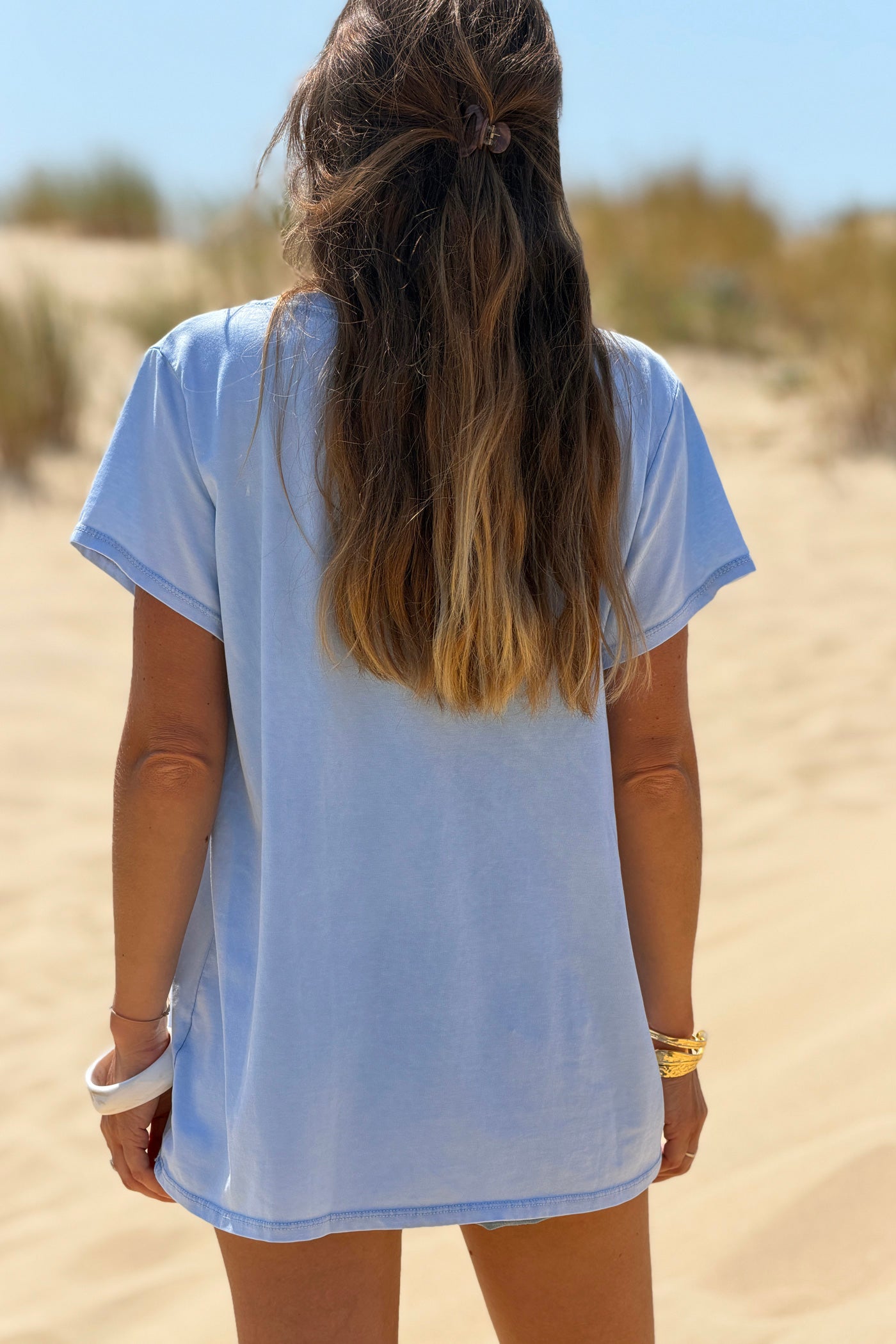 Tshirt bleu ciel en coton Dolce Vita col v