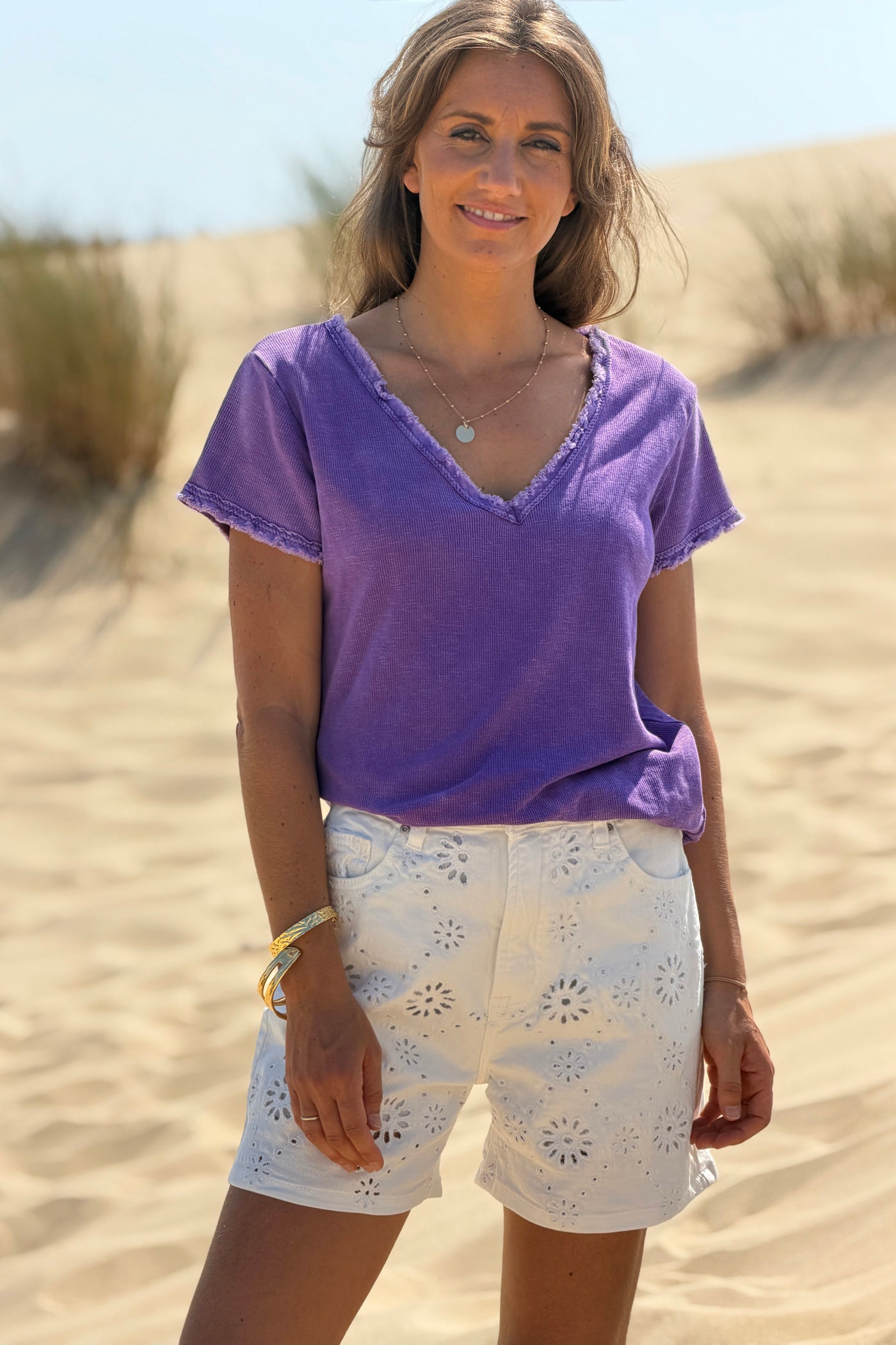 Tshirt coton stretch violet délavé finitions petites franges