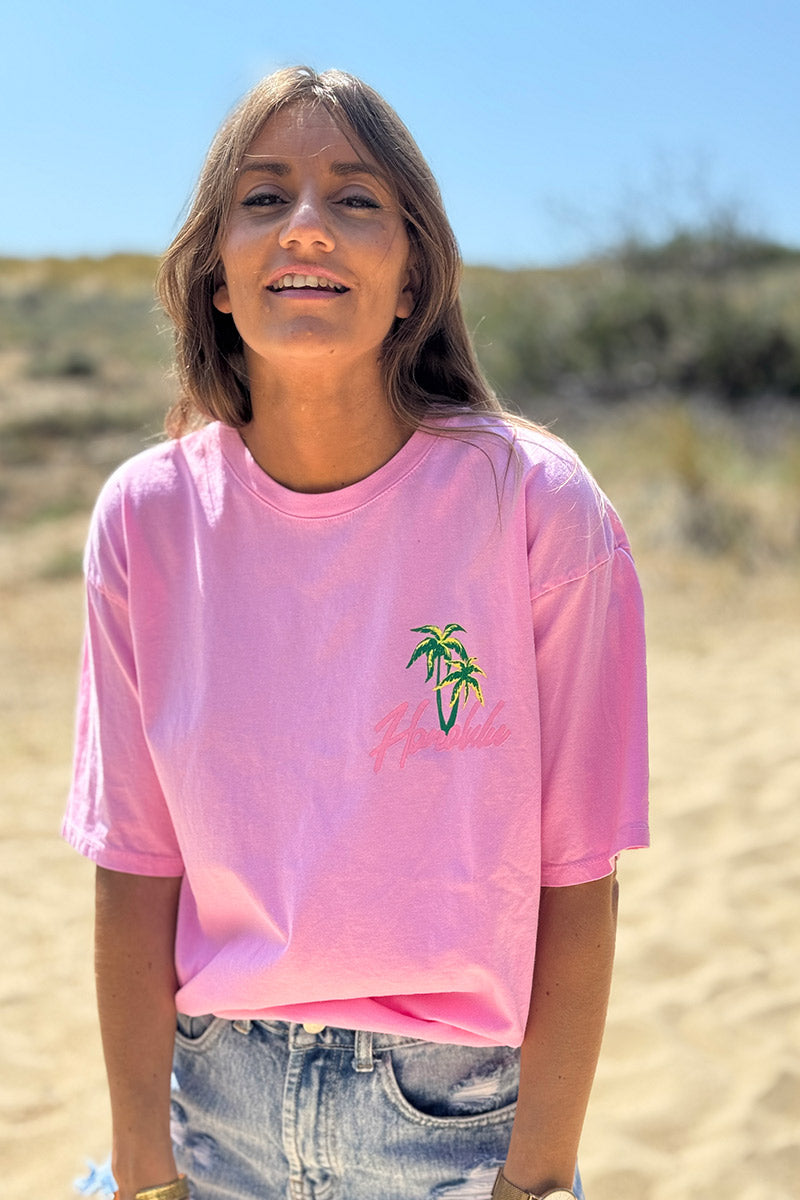Camiseta de algodón rosa con cuello redondo y palmera Honolulu