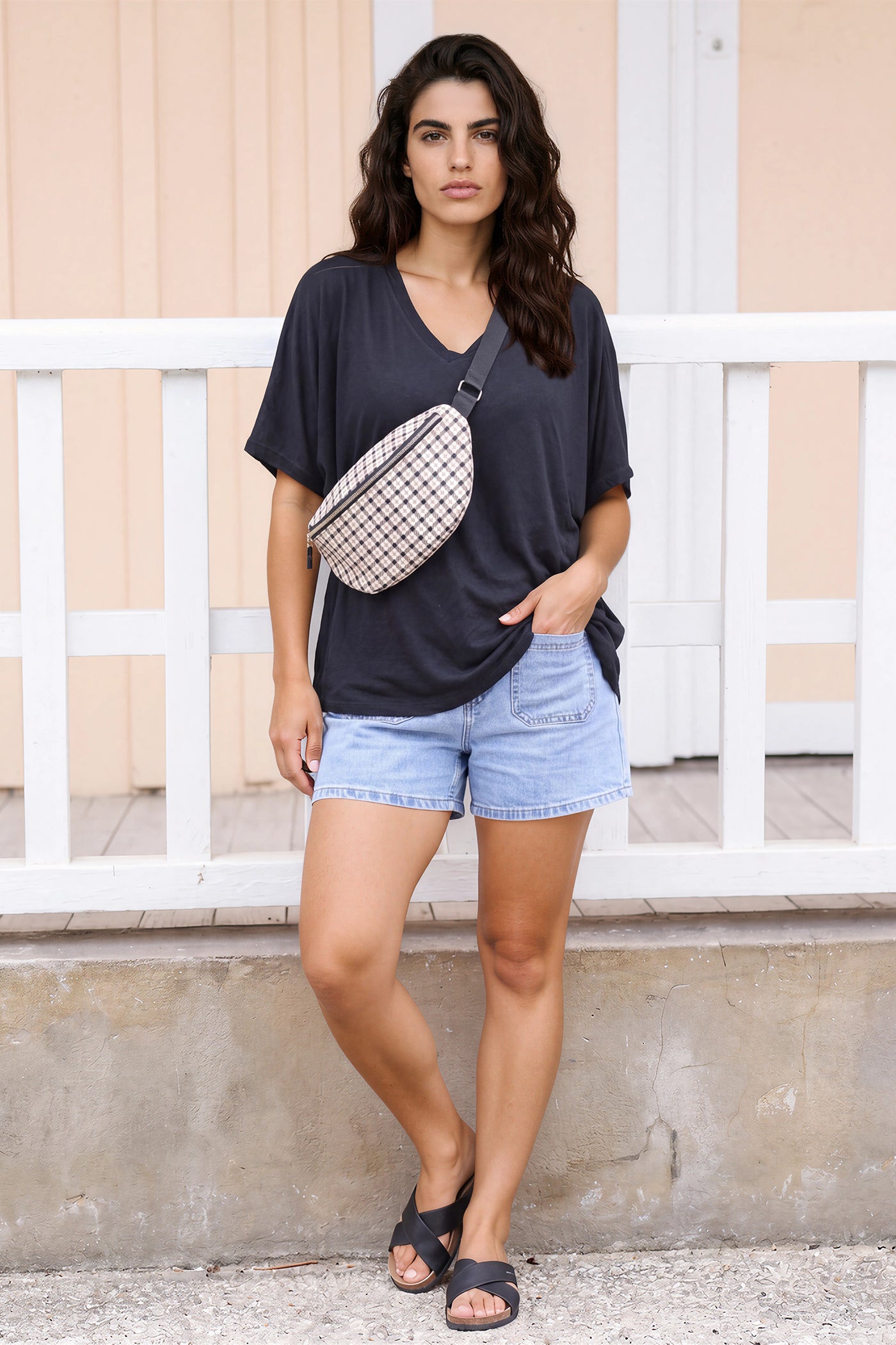 Tshirt noir souple large et loose manches courtes chauve souris