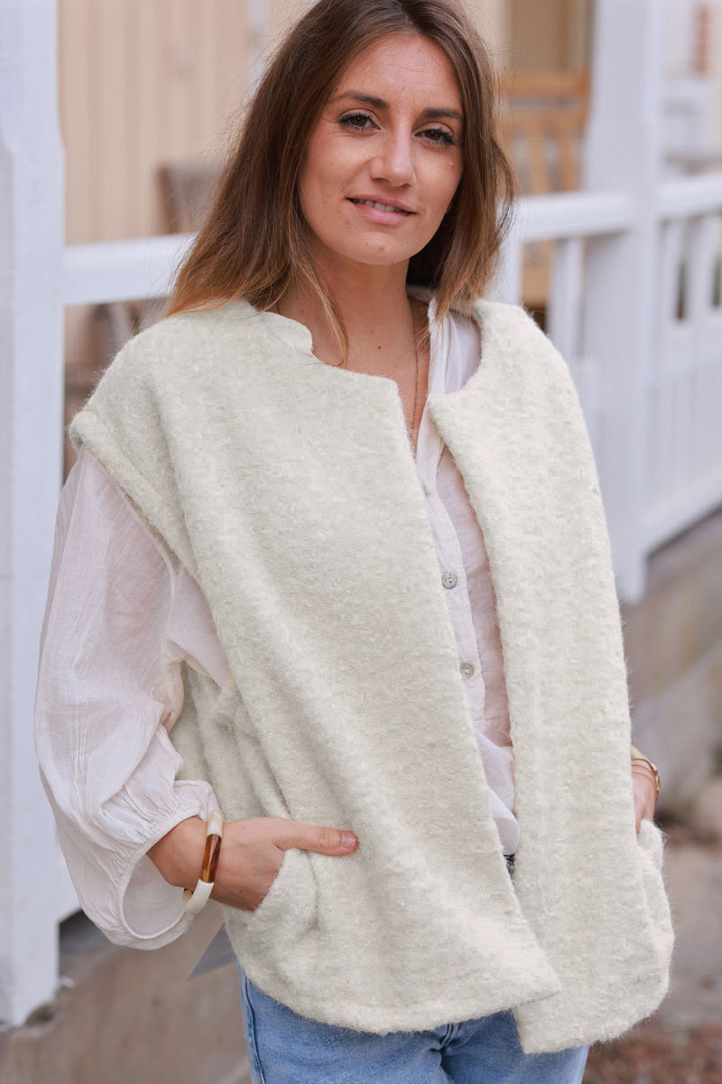 Off white Texture Knit Vest