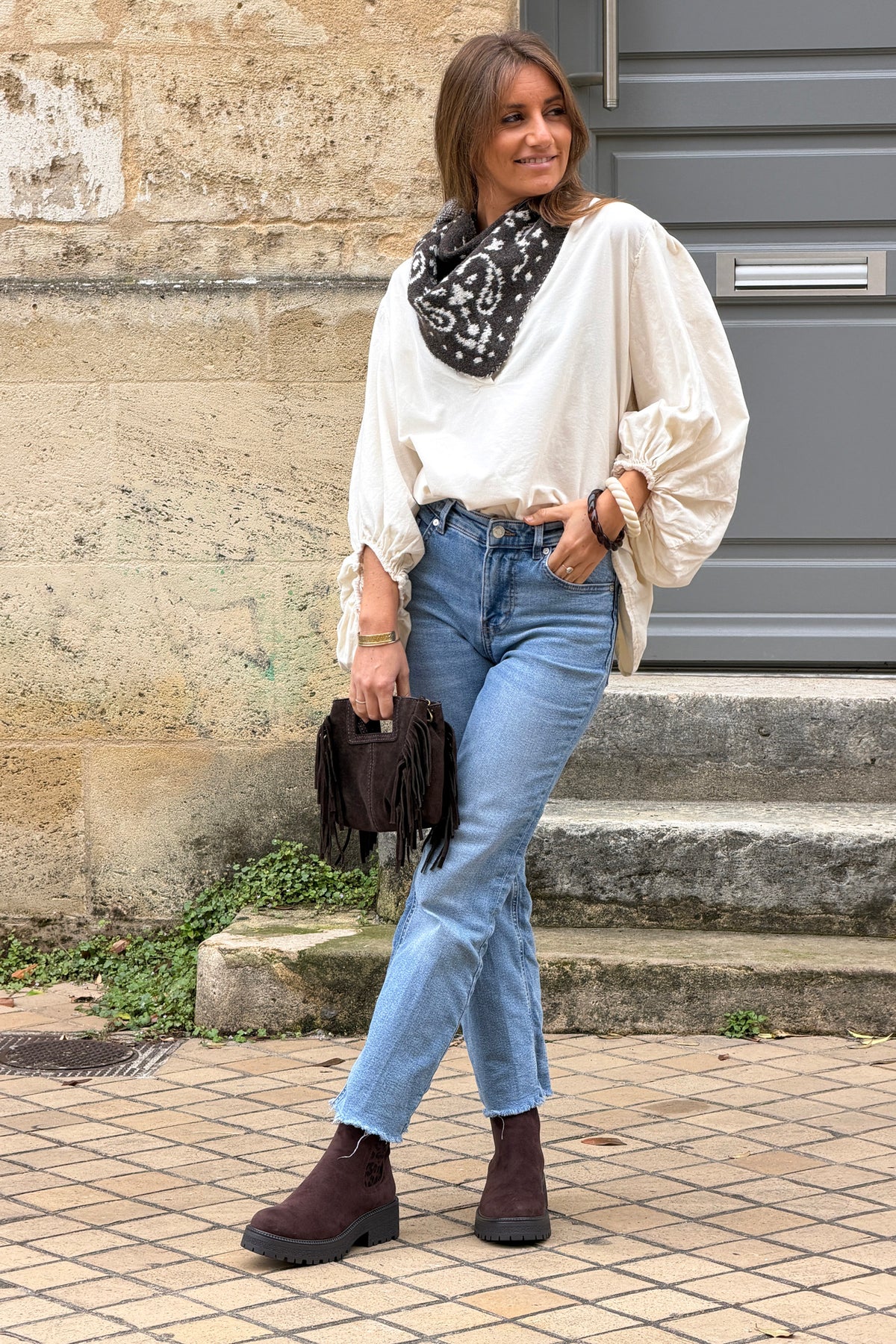 Echarpe foulard en maille marron motif bandana