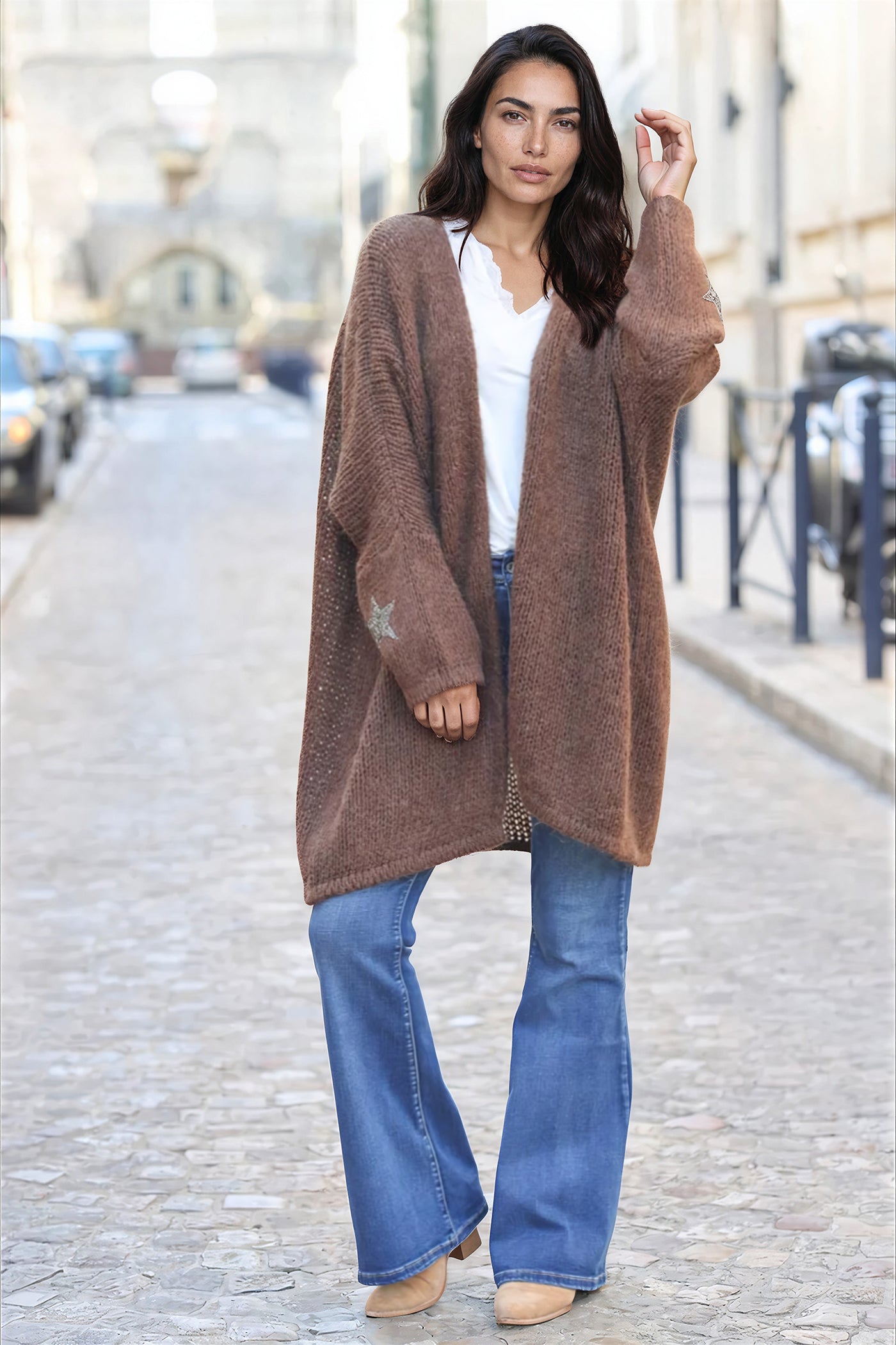 Gilet chocolat mi long grosses mailles étoile strass manches
