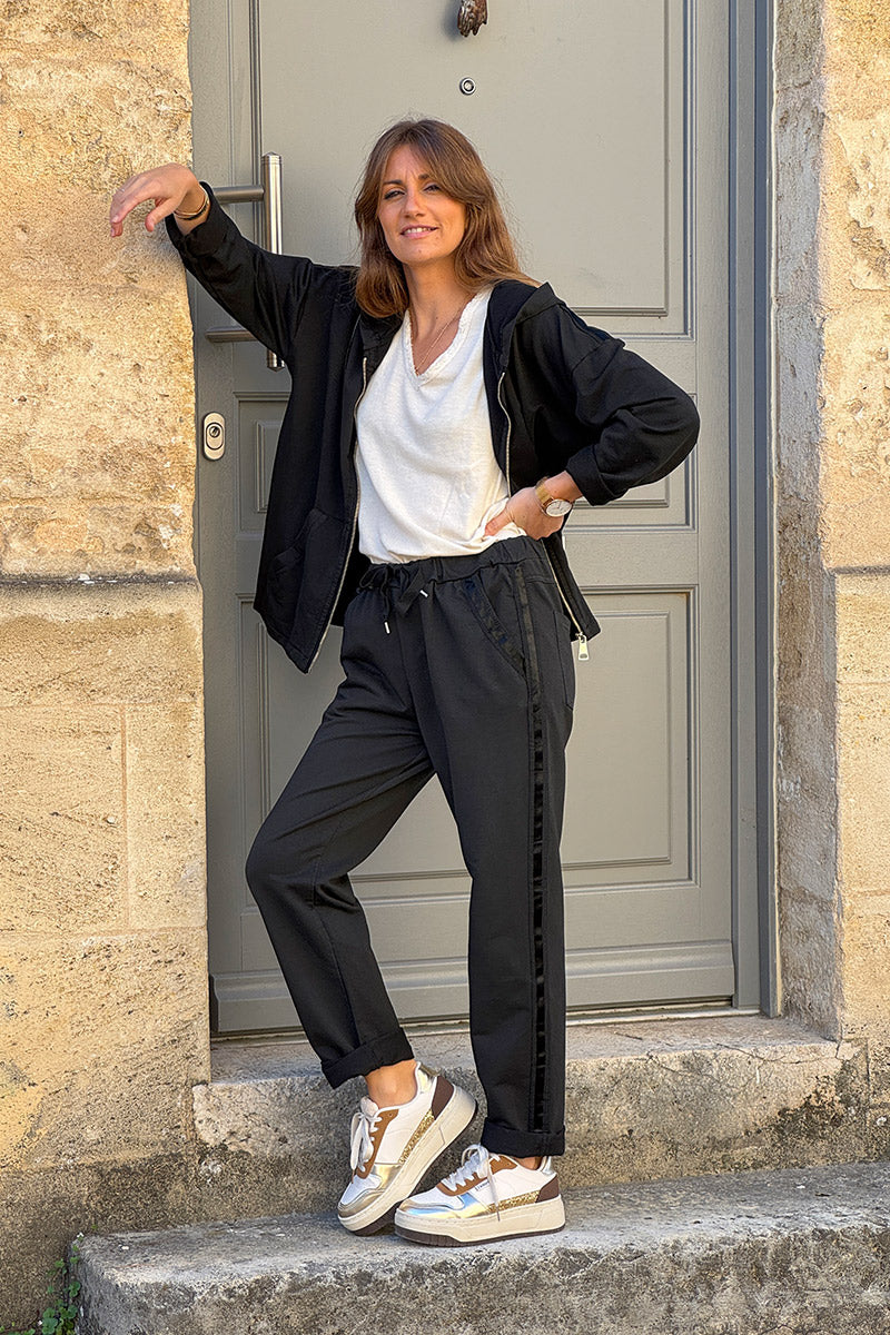 Jogging noir confort taille élastique liseré ruban satiné