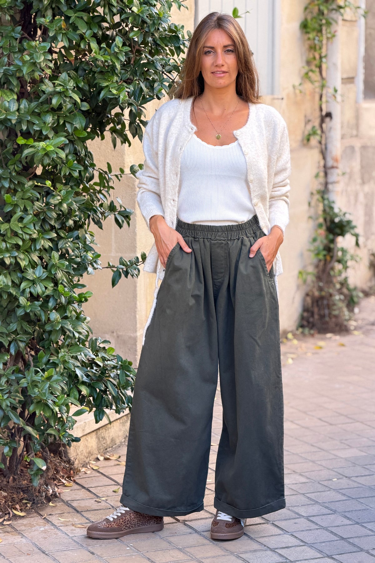 Pantalon kaki coupe ballon confort taille élastique