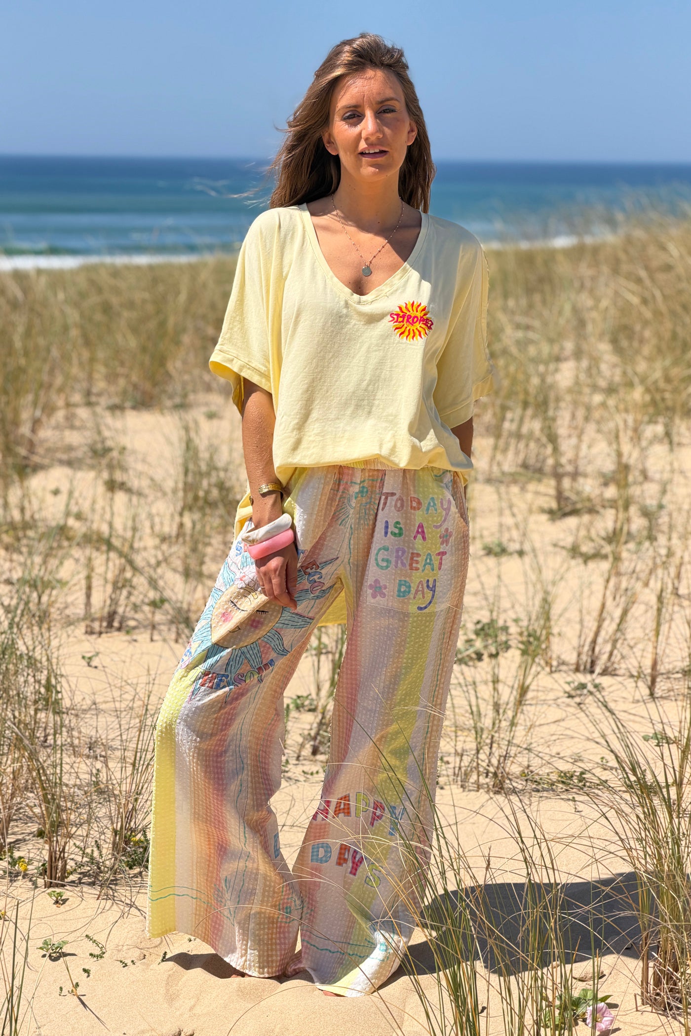 Pantalon large en seersucker jaune motif soleil fleuri Happy Days taille élastique