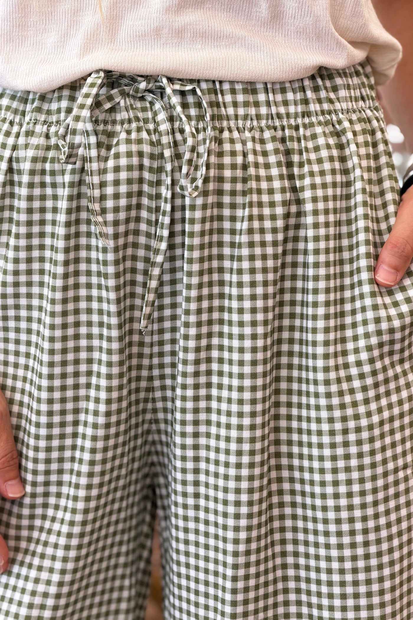 Pantalon souple et large motif carreaux vichy kaki taille élastique