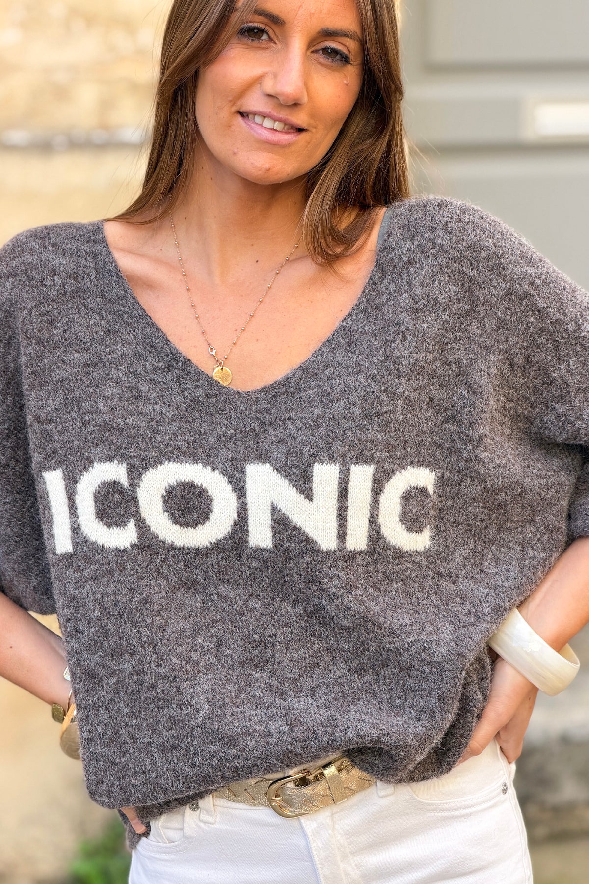 Pull en maille marron clair chiné Iconic manches 3/4 col v