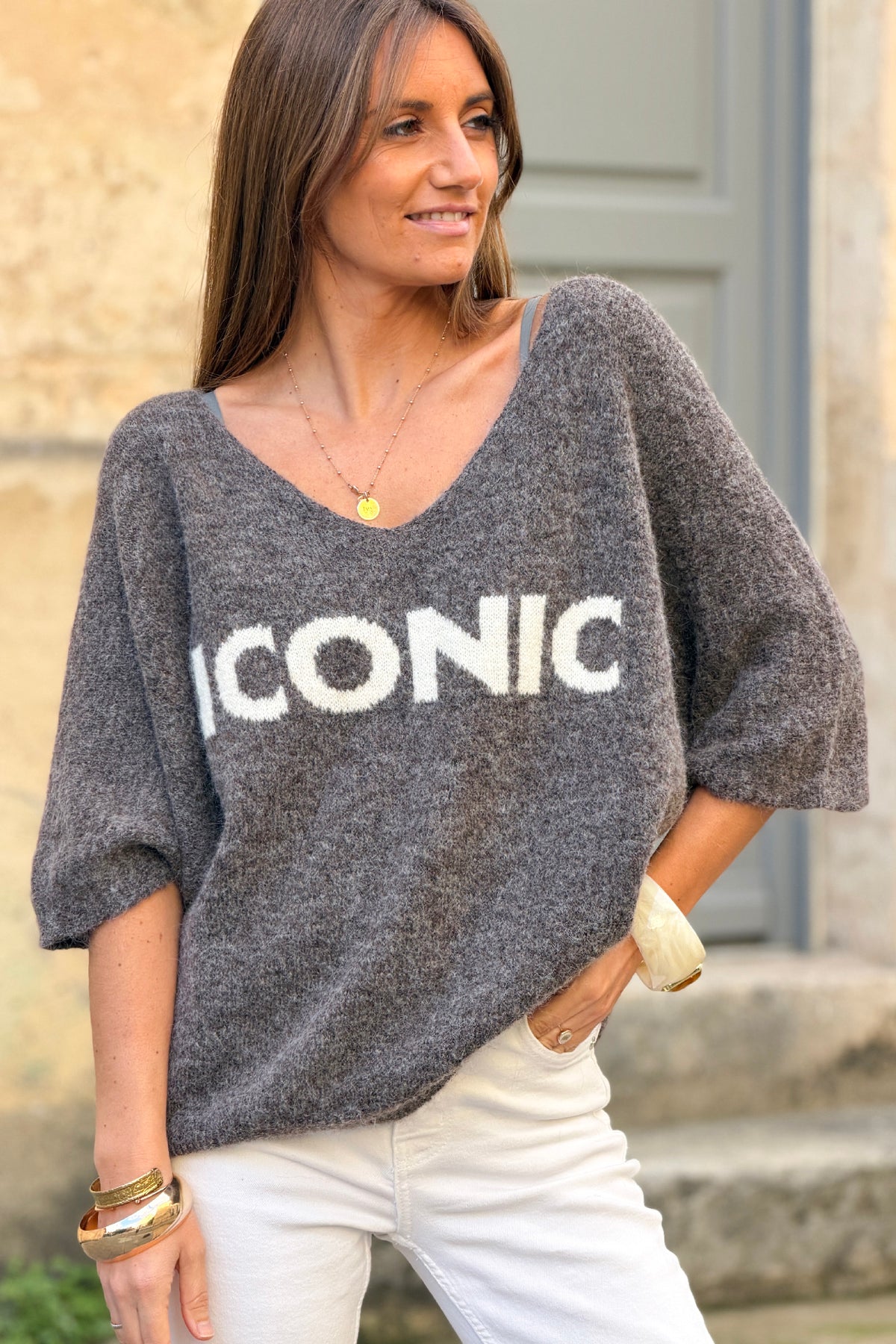 Pull en maille marron clair chiné Iconic manches 3/4 col v