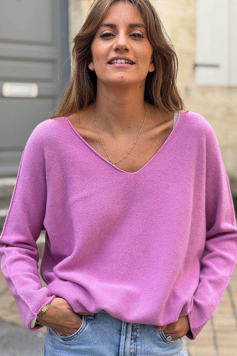 Suéter suave y esponjoso de cuello en V color rosa empolvado