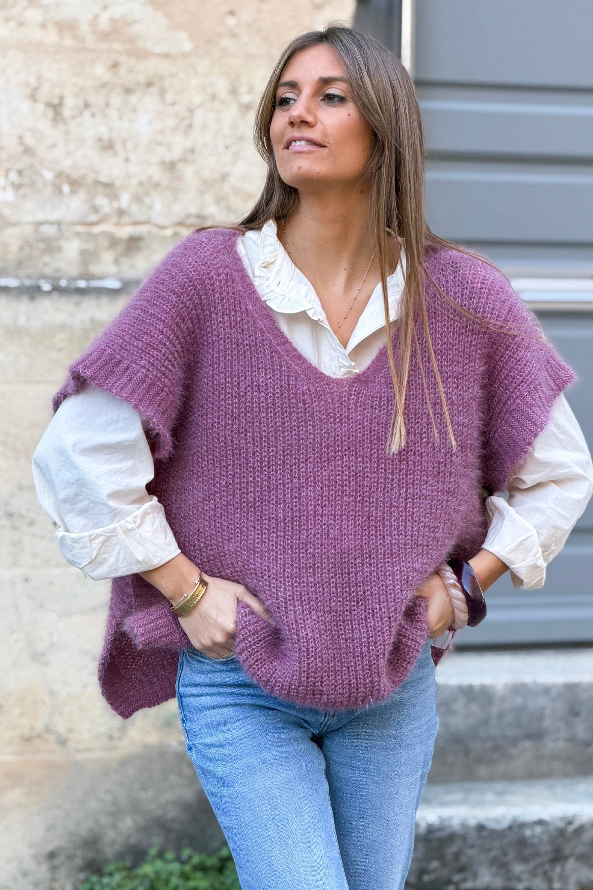 Pull poncho vieux rose à boutons sur le coté col v maille mohair