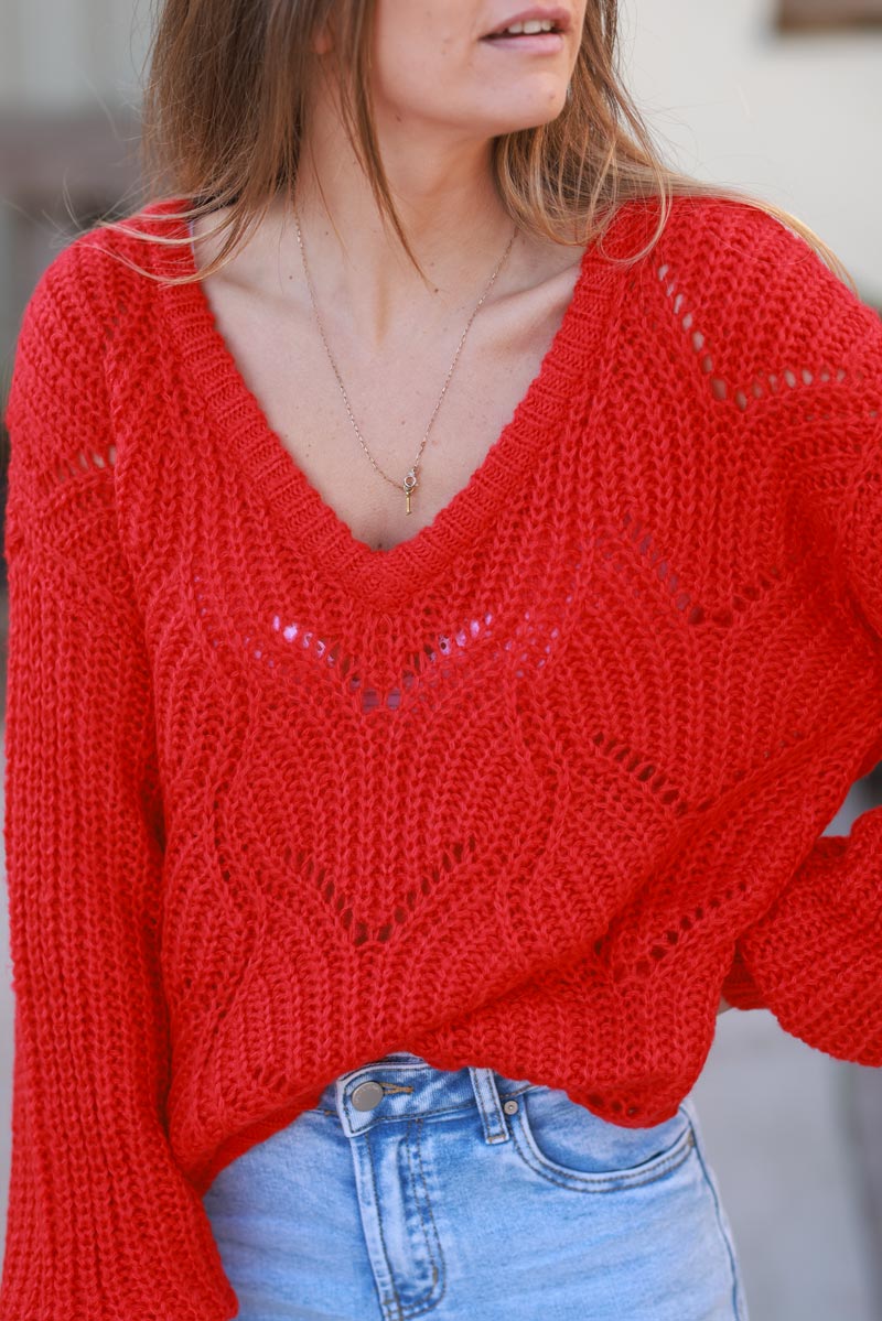 Pull rouge grosse maille ajourée col v épais
