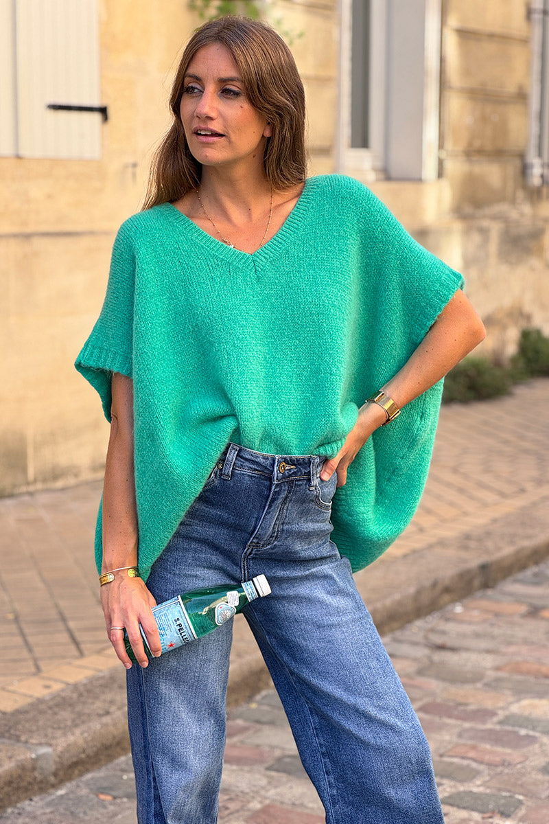 Pull sans manches large et moelleux vert menthe en mohair col v côtelé