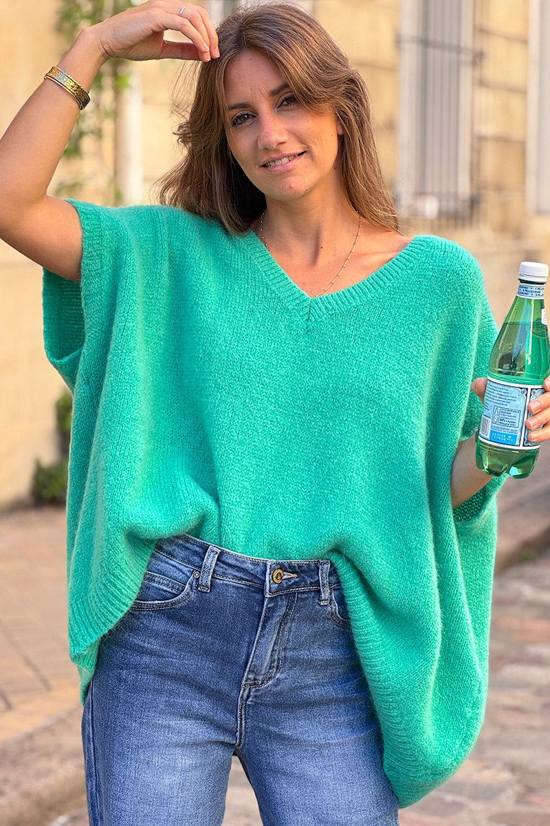 Pull sans manches large et moelleux vert menthe en mohair col v côtelé