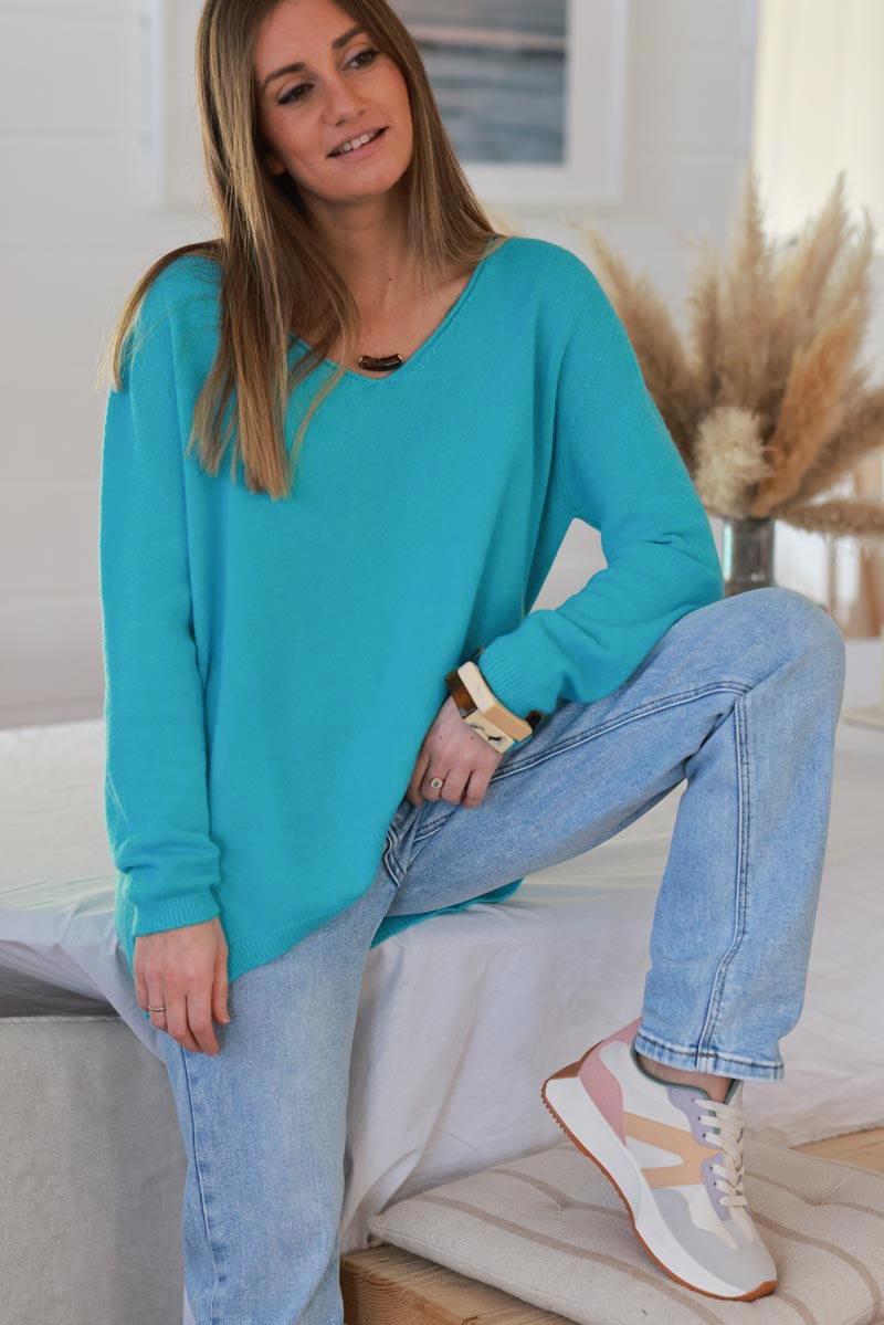 Turquoise Soft Basic V-neck Sweater