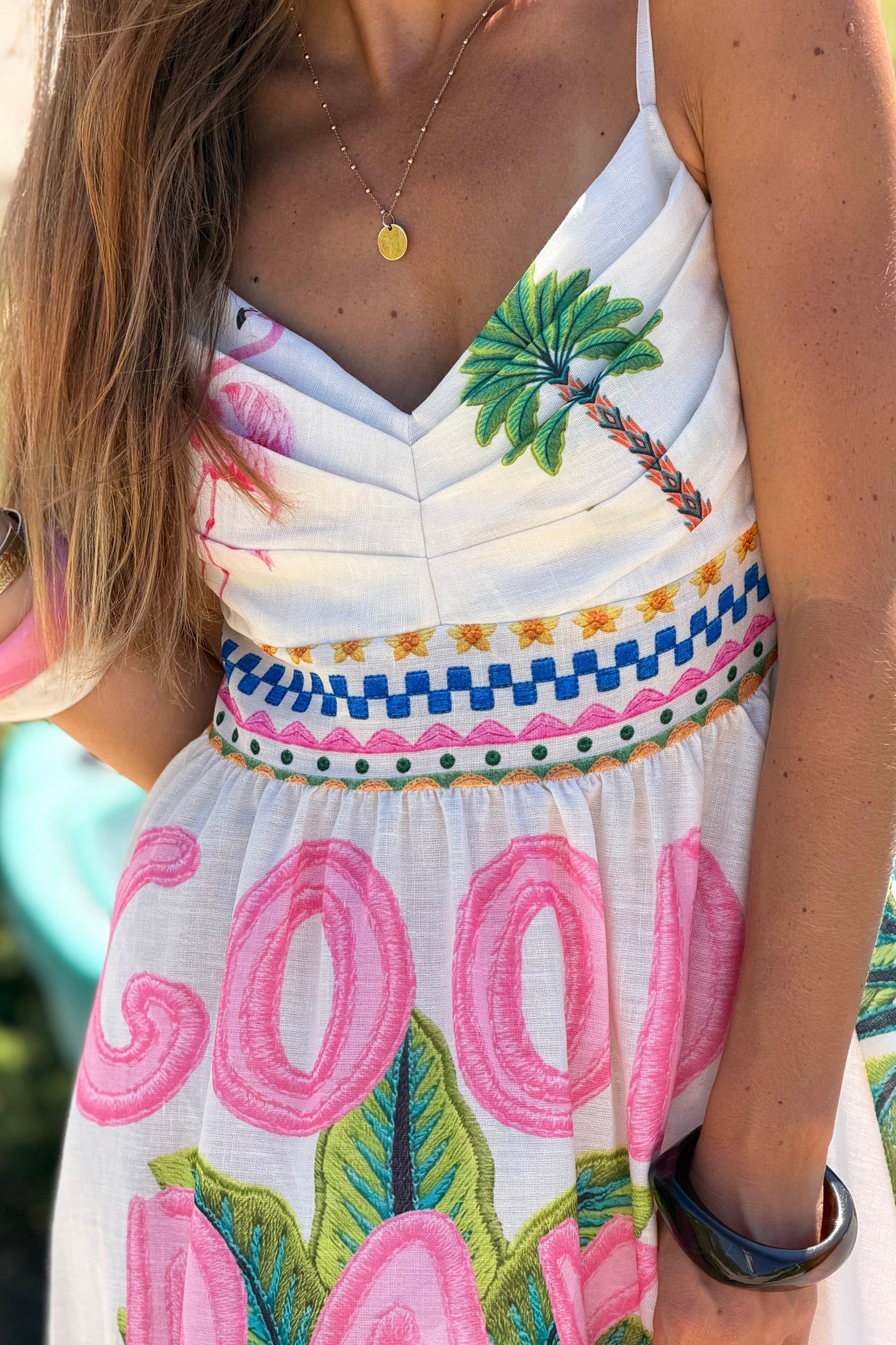 Robe à bretelles imprimé flamant rose et palmiers
