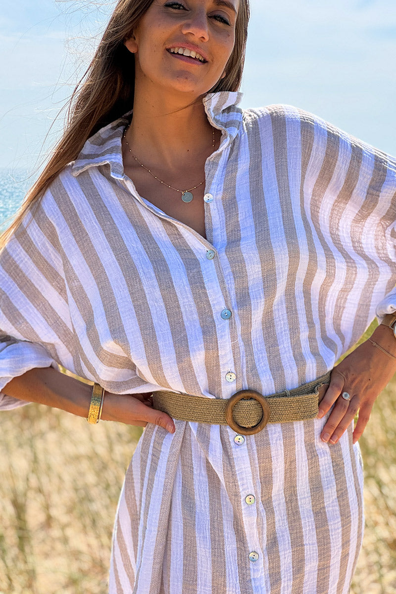 Vestido camisero de gasa de algodón blanco con rayas beige