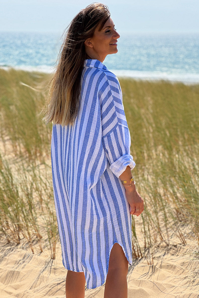 Robe chemise blanche en gaze de coton rayures bleu