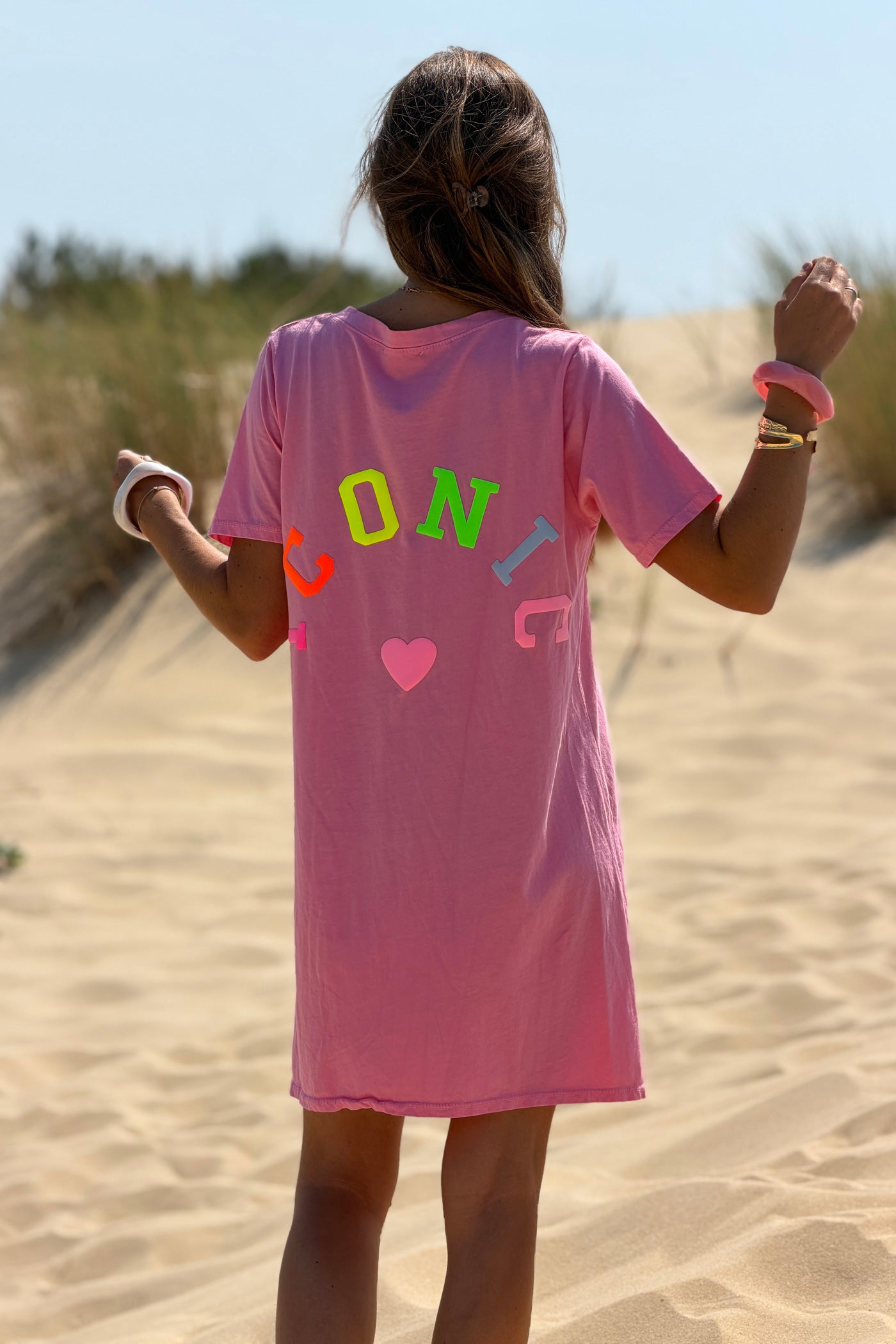 Robe courte rose en coton sérigraphie puff Iconic multicolore