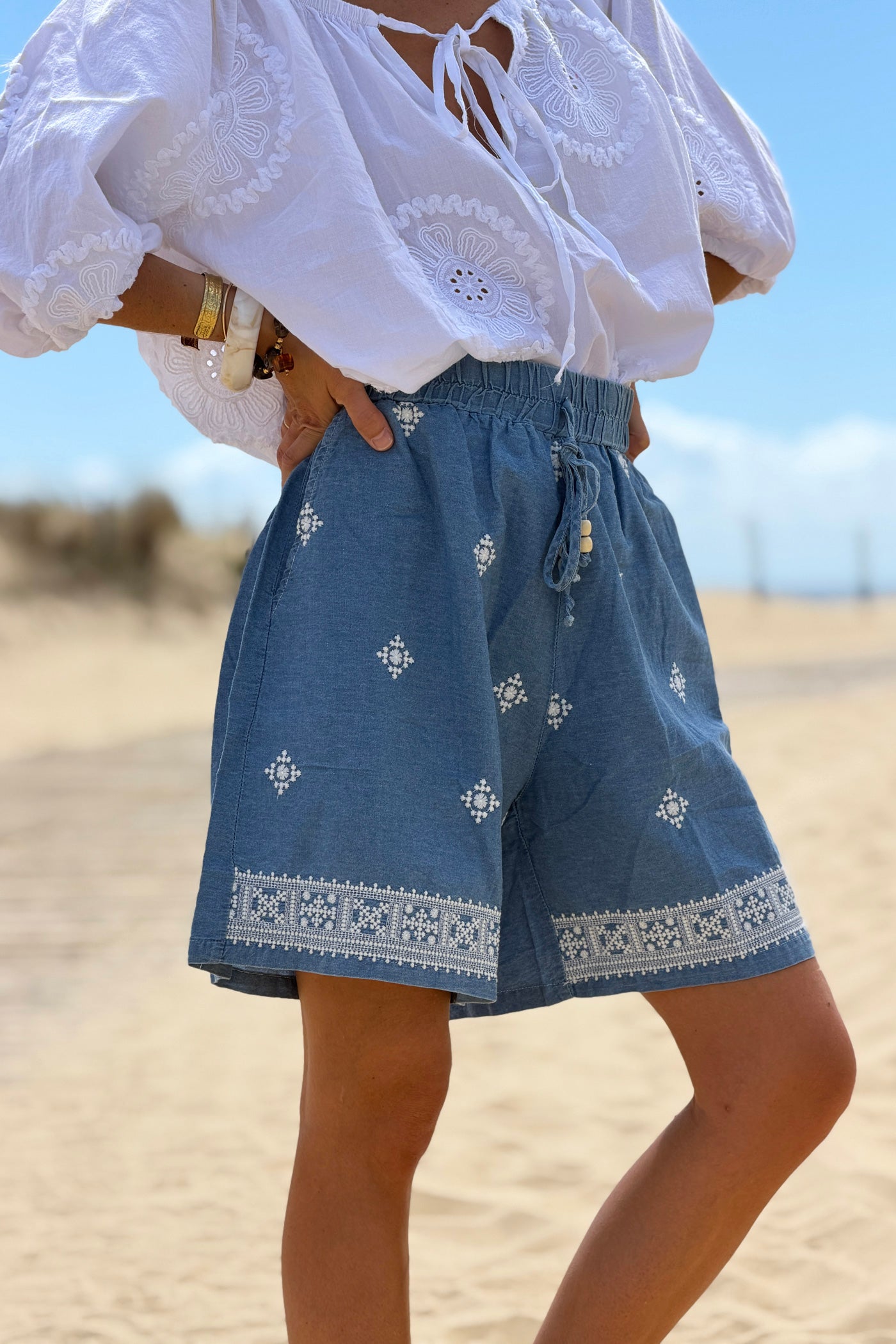 Chambray Blue Jean Woven Lace Print Pull-On Pants
