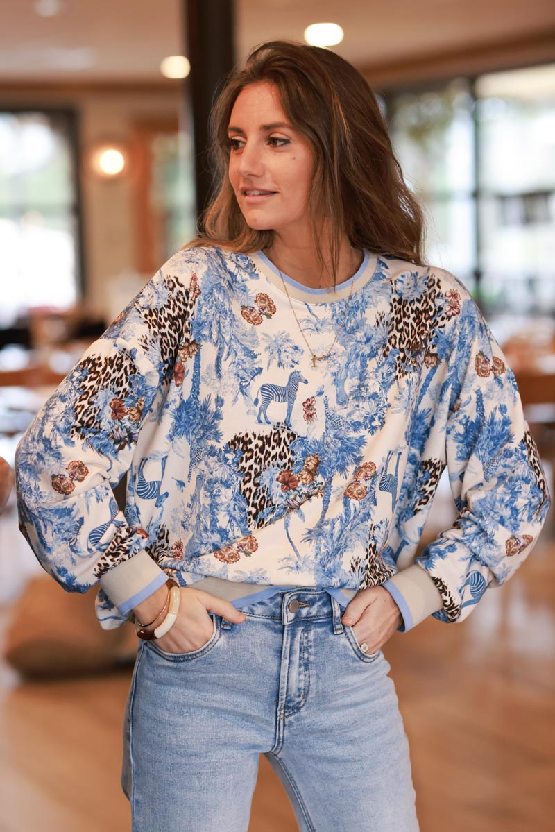 Sudadera cómoda con estampado de jungla azul