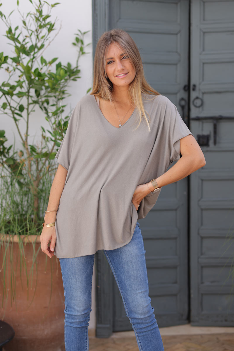 Relaxed fit grey taupe v-neck top