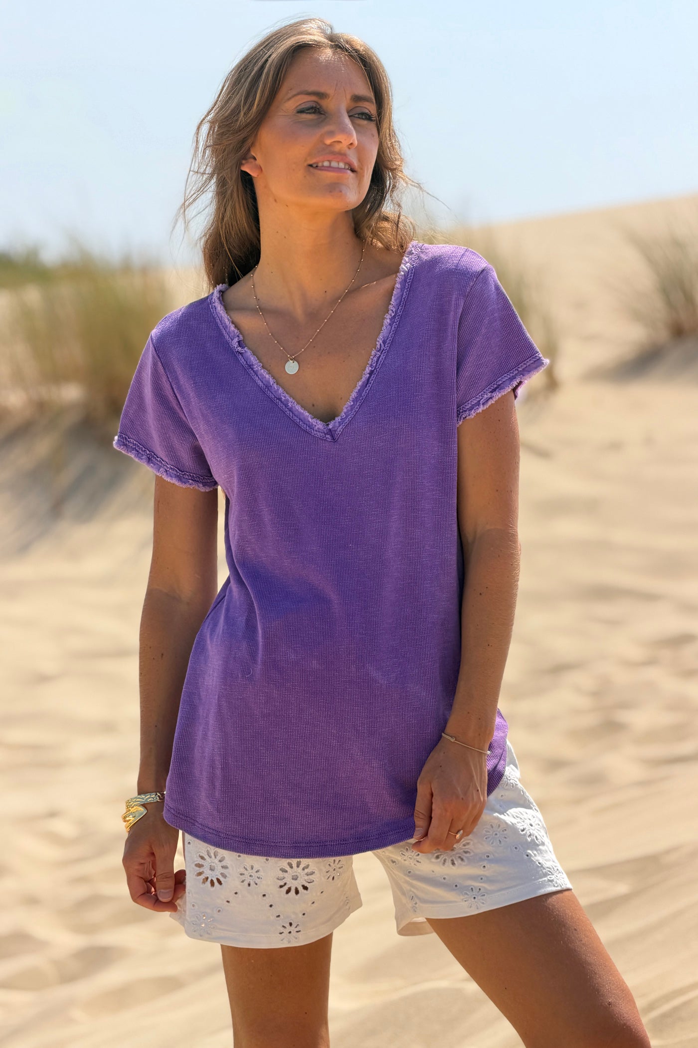 Tshirt coton stretch violet délavé finitions petites franges