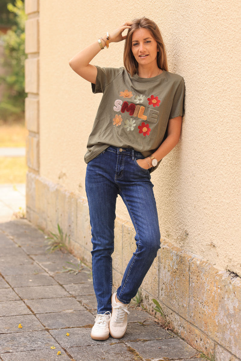 T-shirt kaki en coton broderie fleurs et smile bouclettes colorées