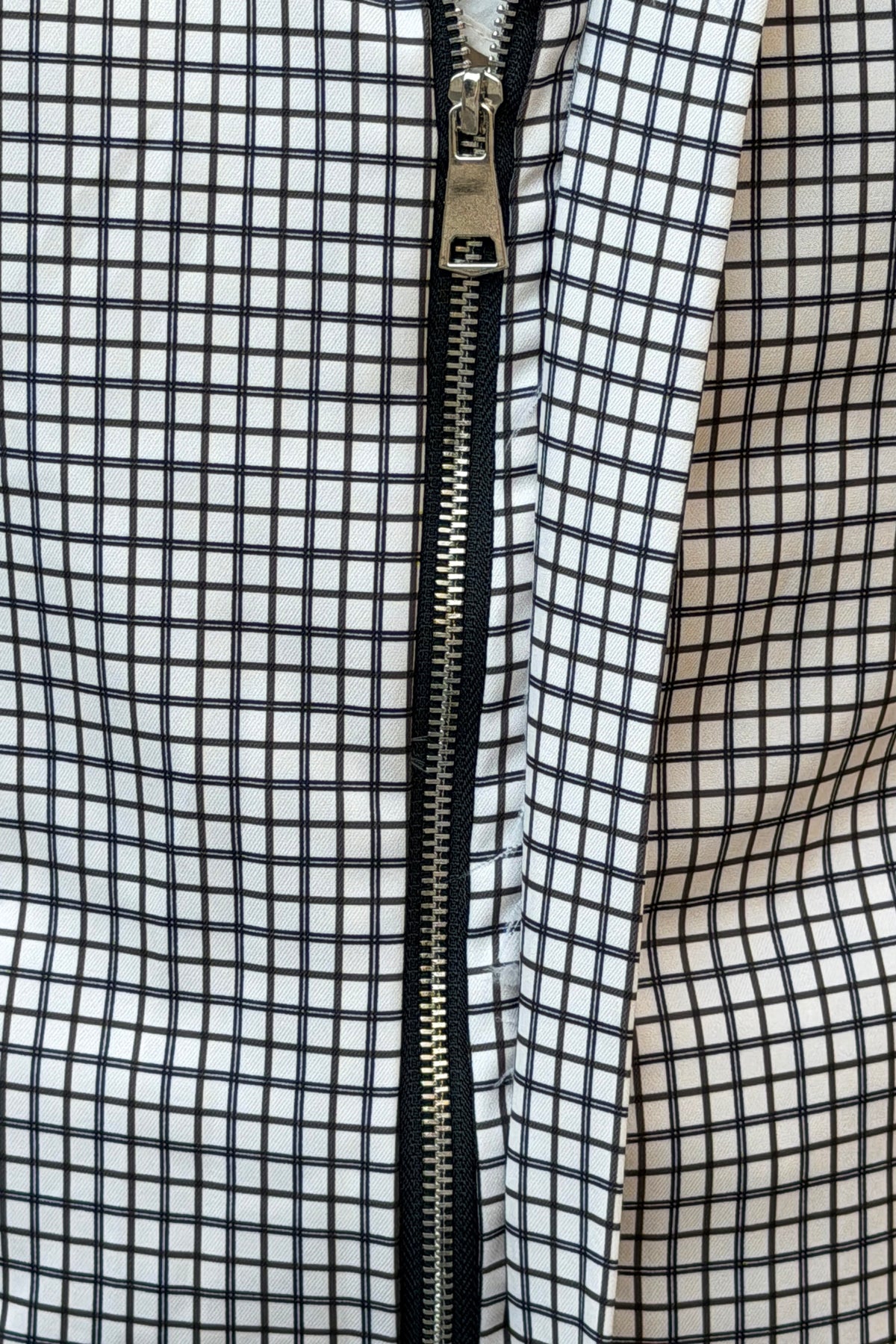 Veste à carreaux vichy blanc et marron fermeture zip et col